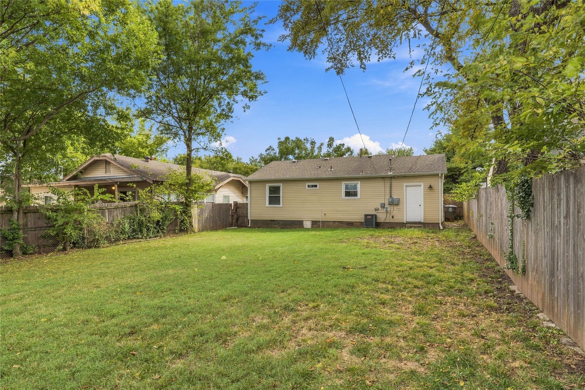 2023 E 12th Place Tulsa OK 74104