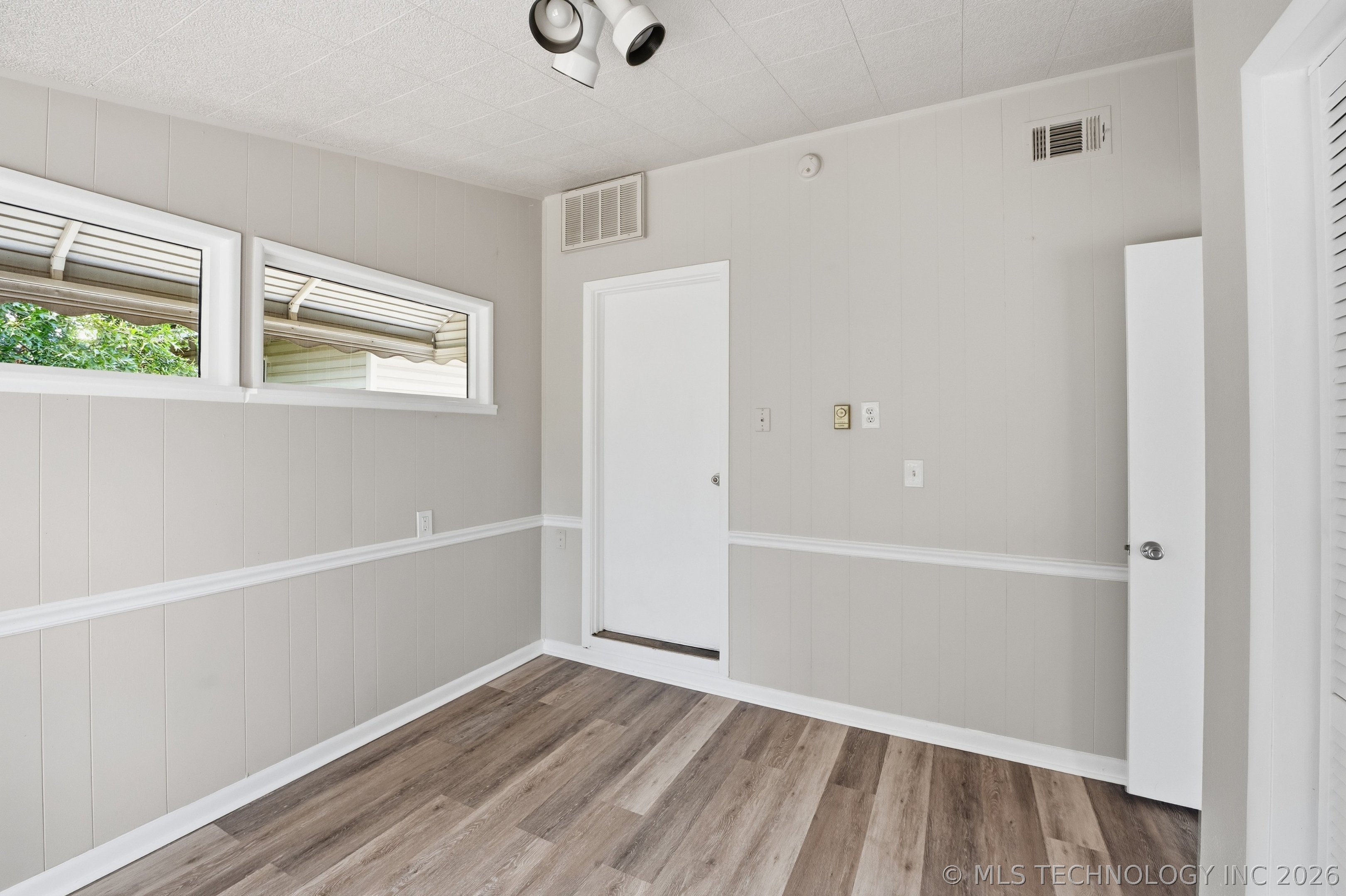 4132 E 36th Place Tulsa OK 74135