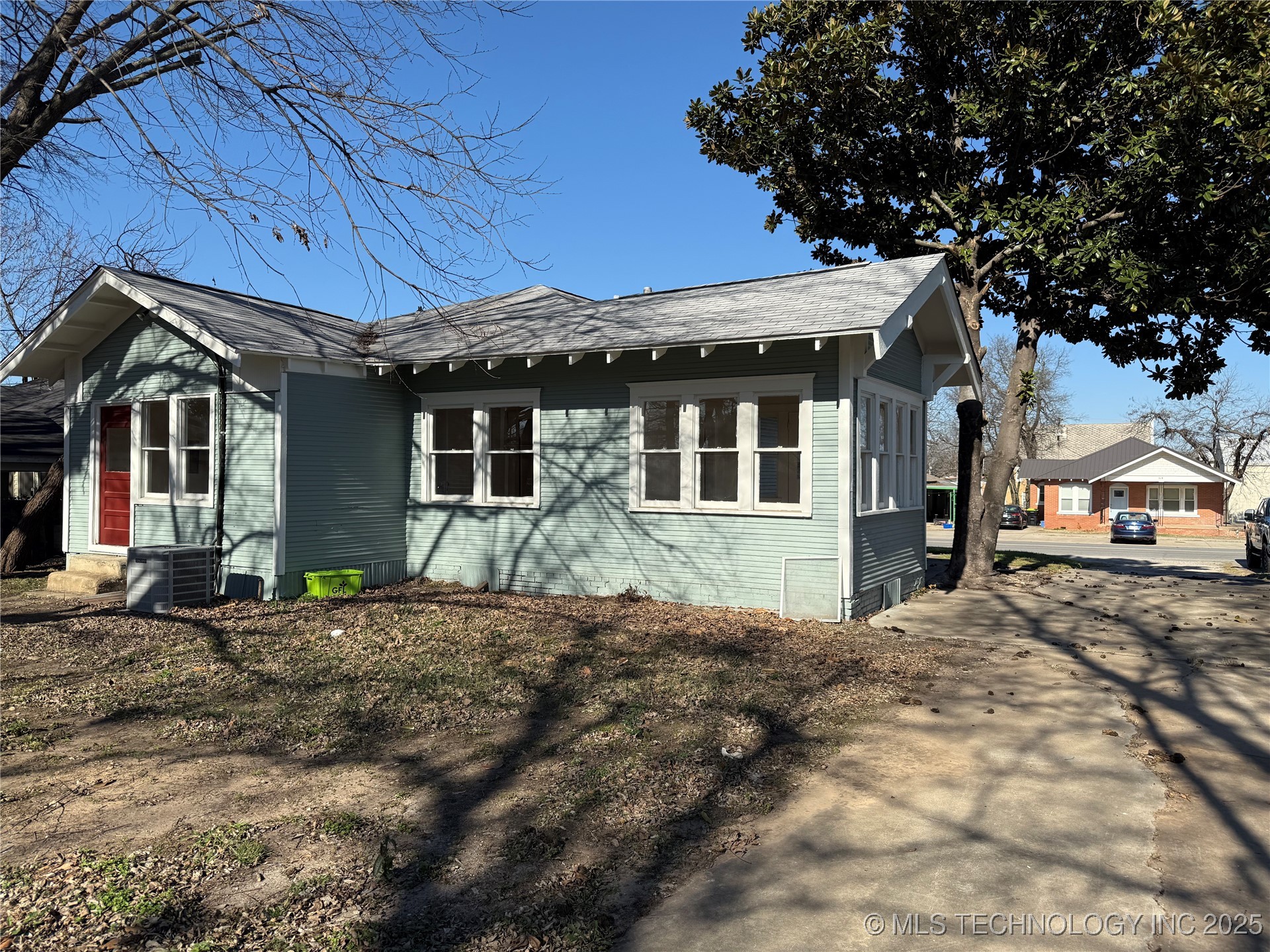 517 E 12th Ada OK 74820