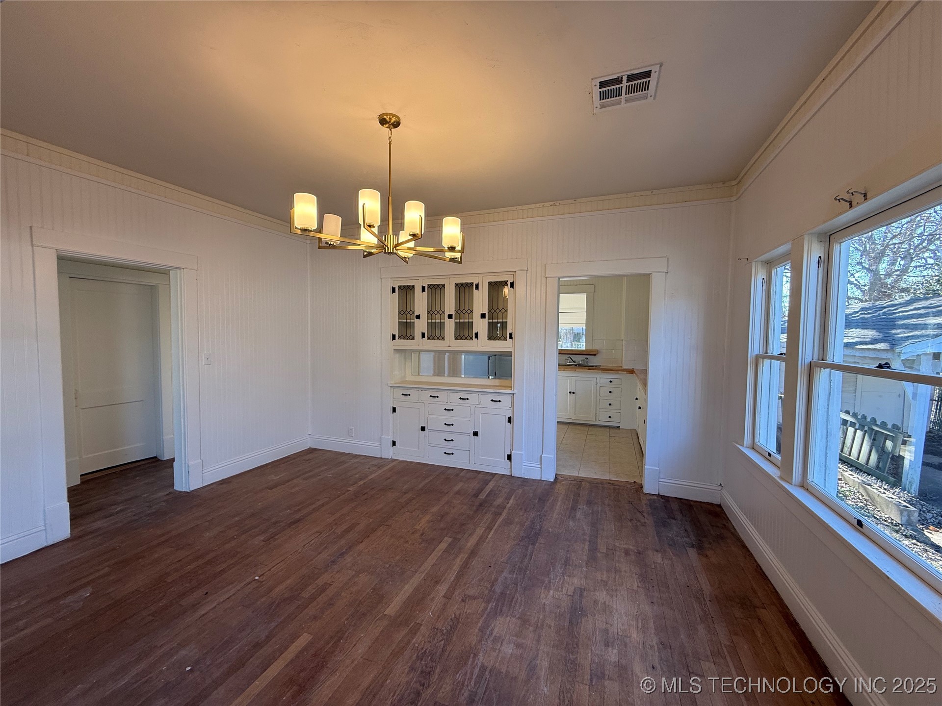 517 E 12th Ada OK 74820