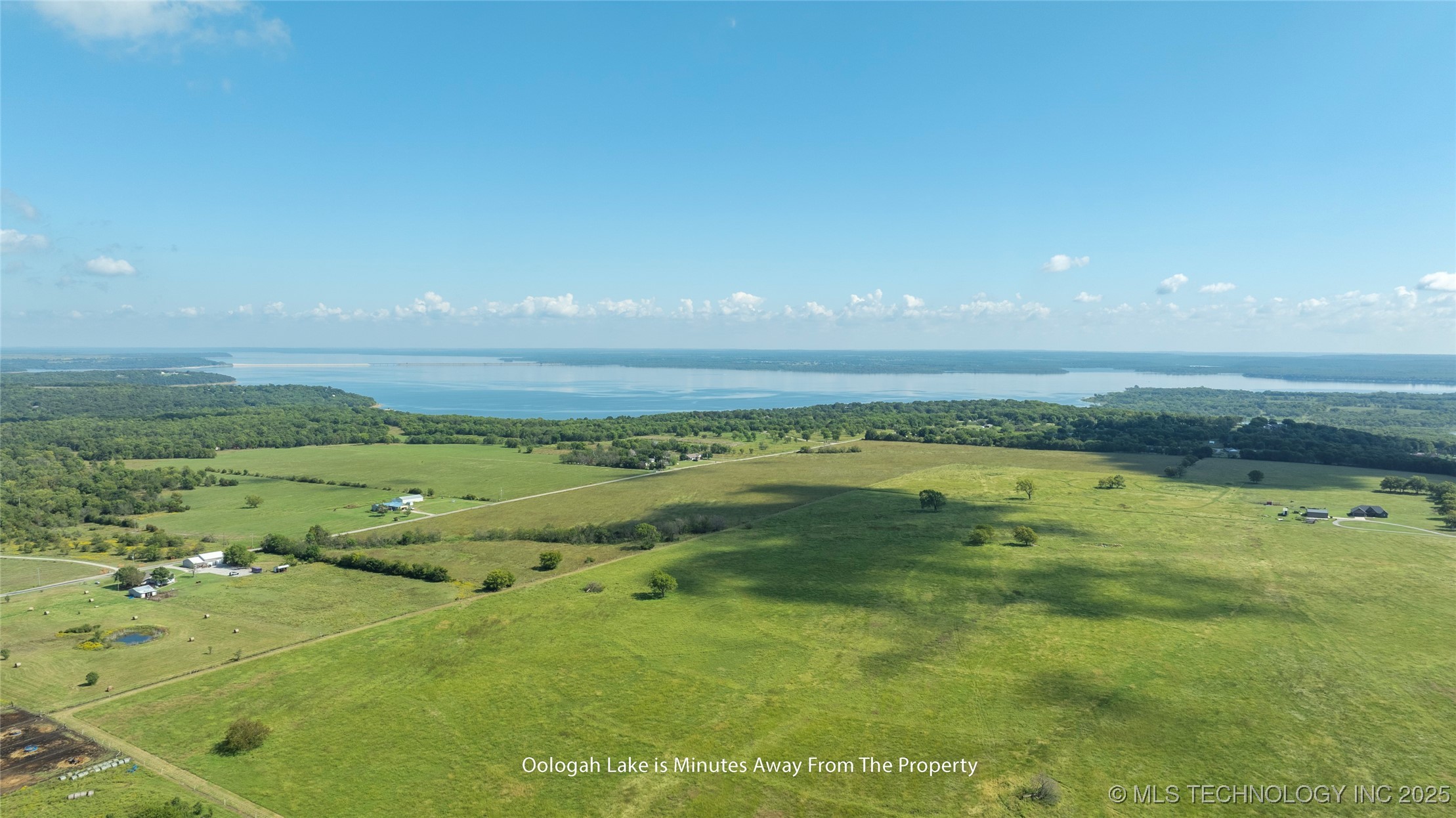 1102 S Catalina Drive Oologah OK 74053