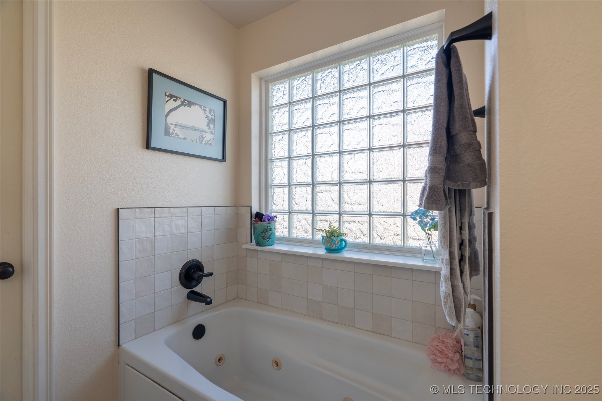 1102 S Catalina Drive Oologah OK 74053