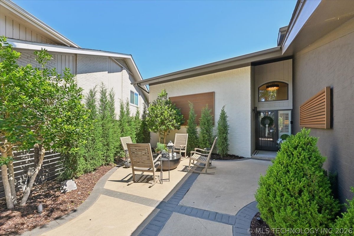 3813 E 64th Place Tulsa OK 74136