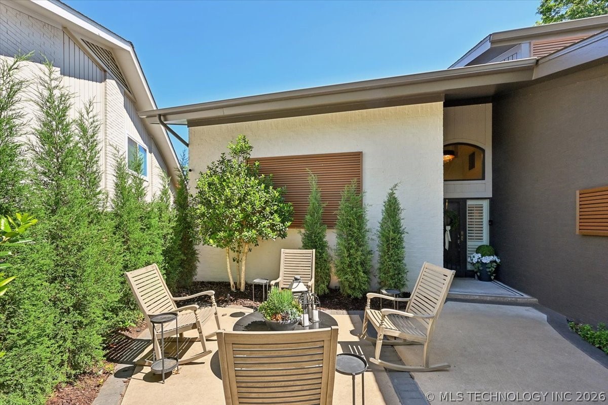 3813 E 64th Place Tulsa OK 74136