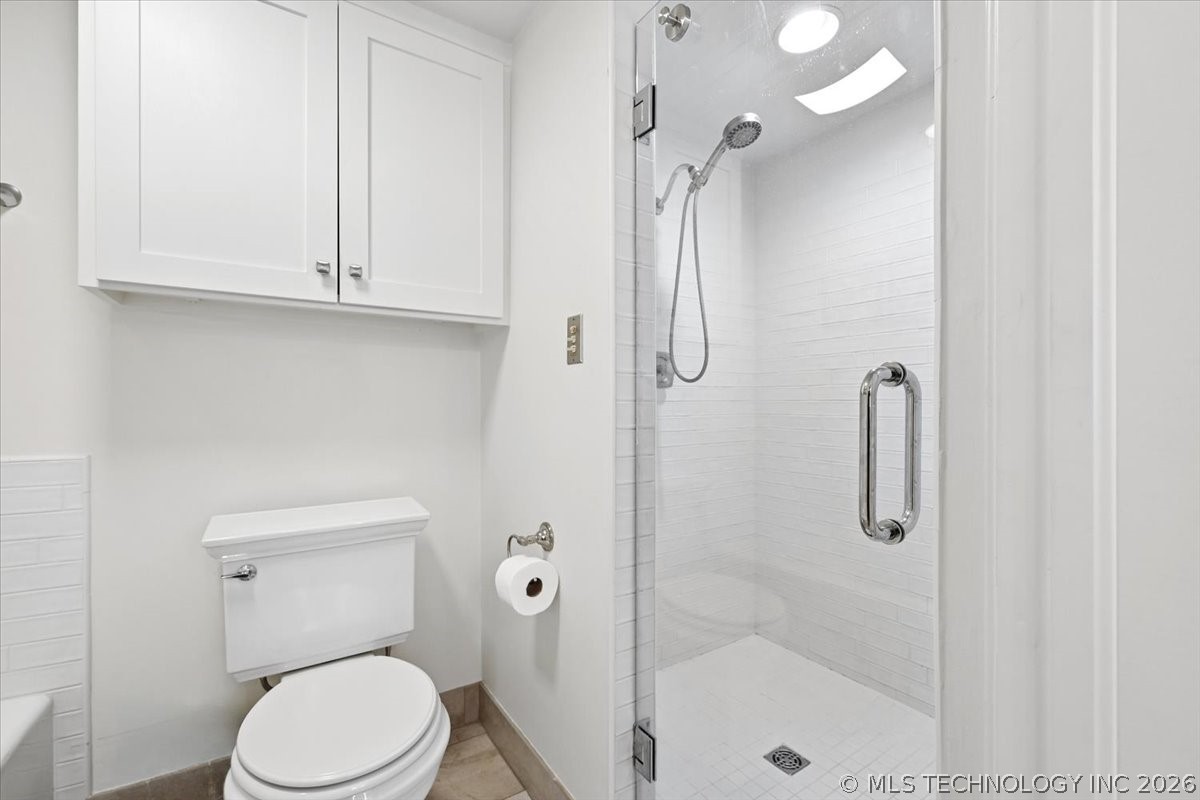 3813 E 64th Place Tulsa OK 74136