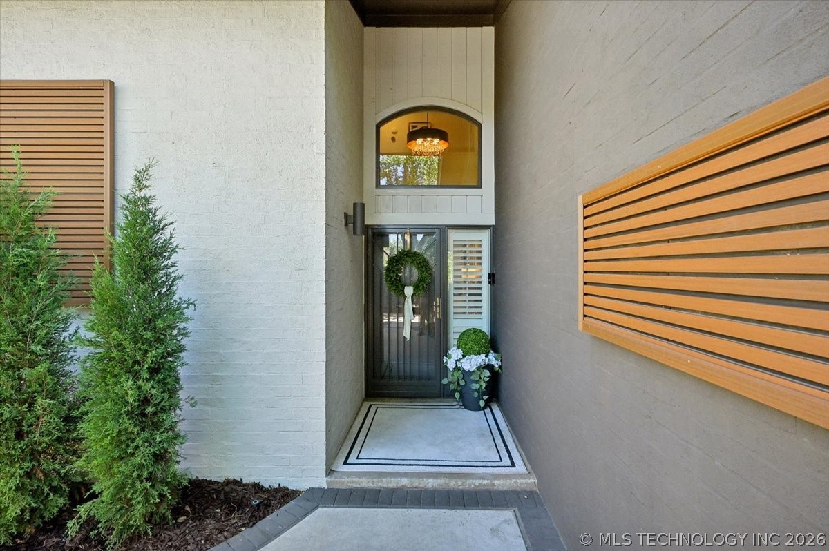 3813 E 64th Place Tulsa OK 74136