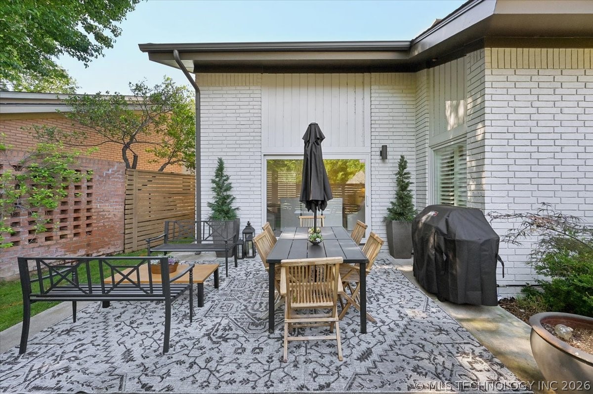 3813 E 64th Place Tulsa OK 74136