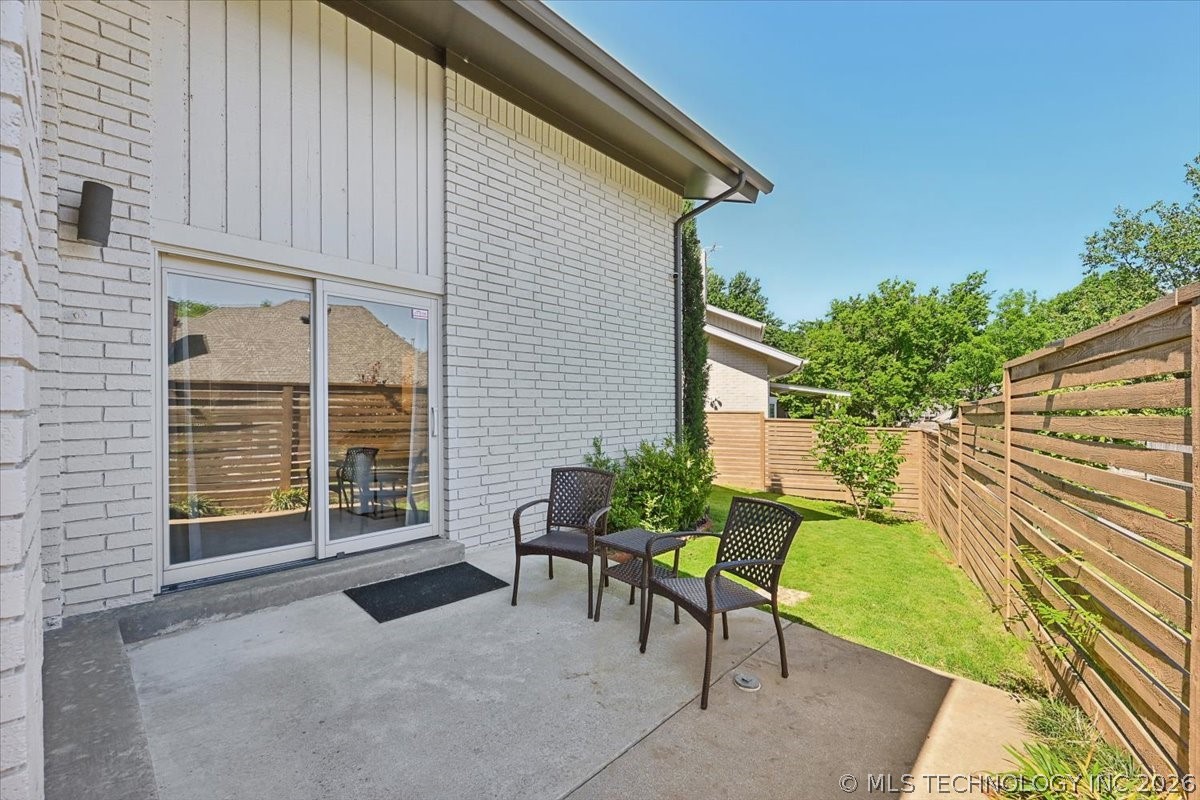 3813 E 64th Place Tulsa OK 74136