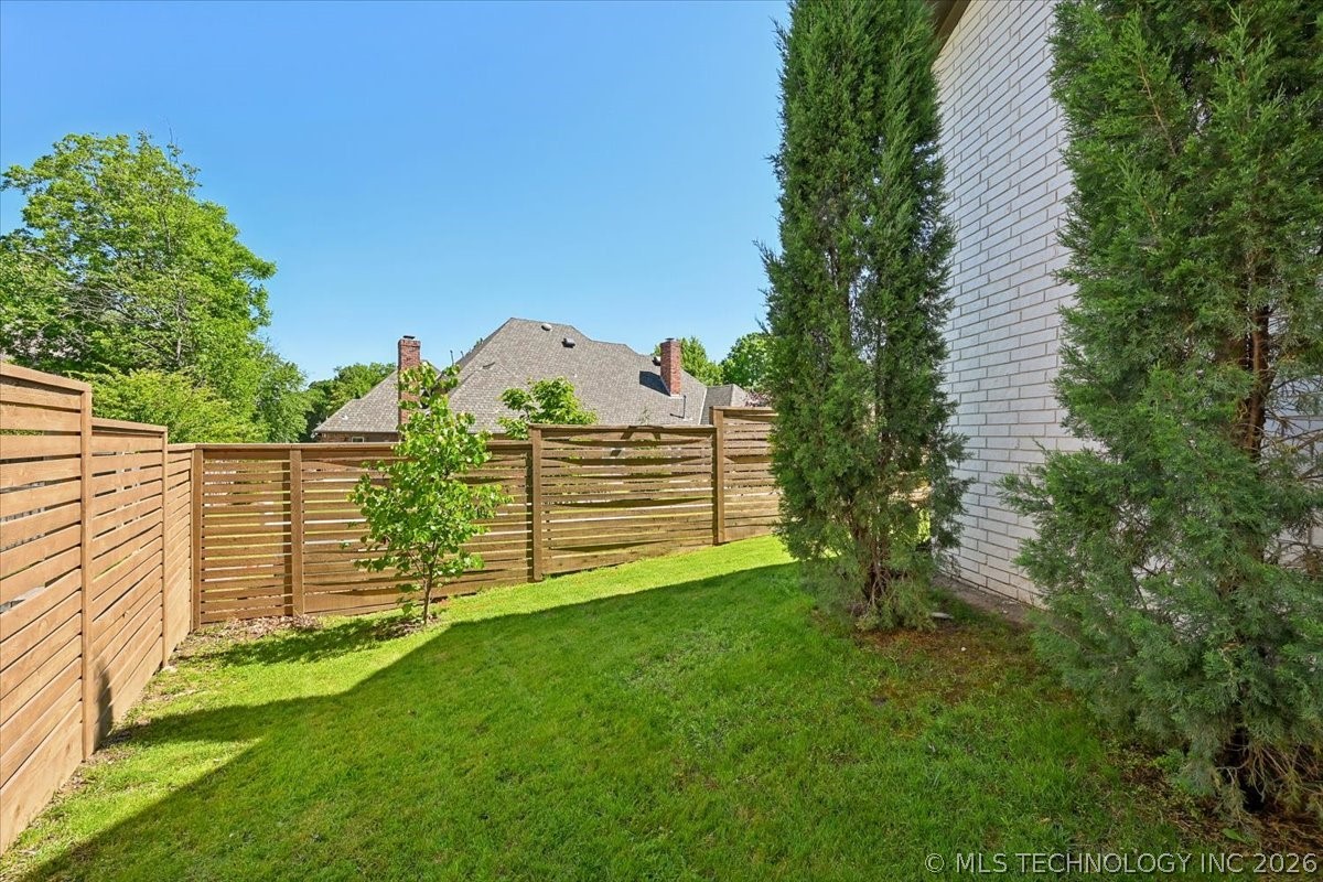 3813 E 64th Place Tulsa OK 74136