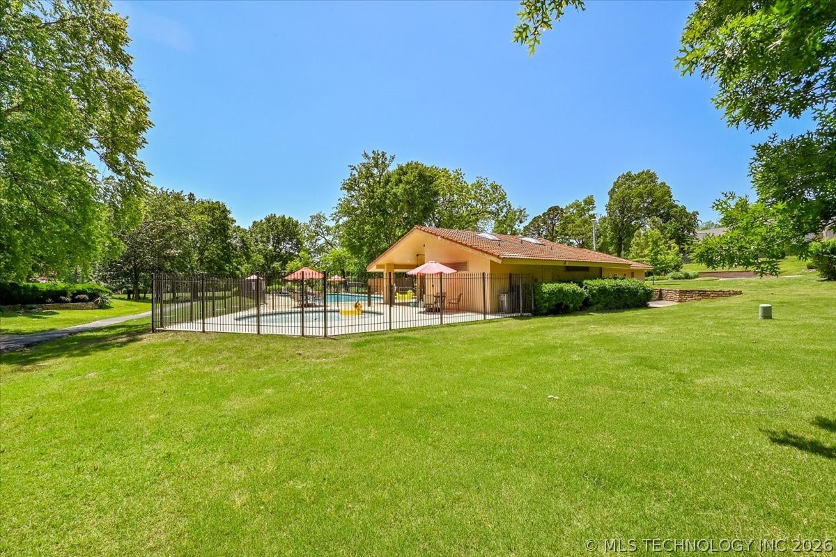 3813 E 64th Place Tulsa OK 74136