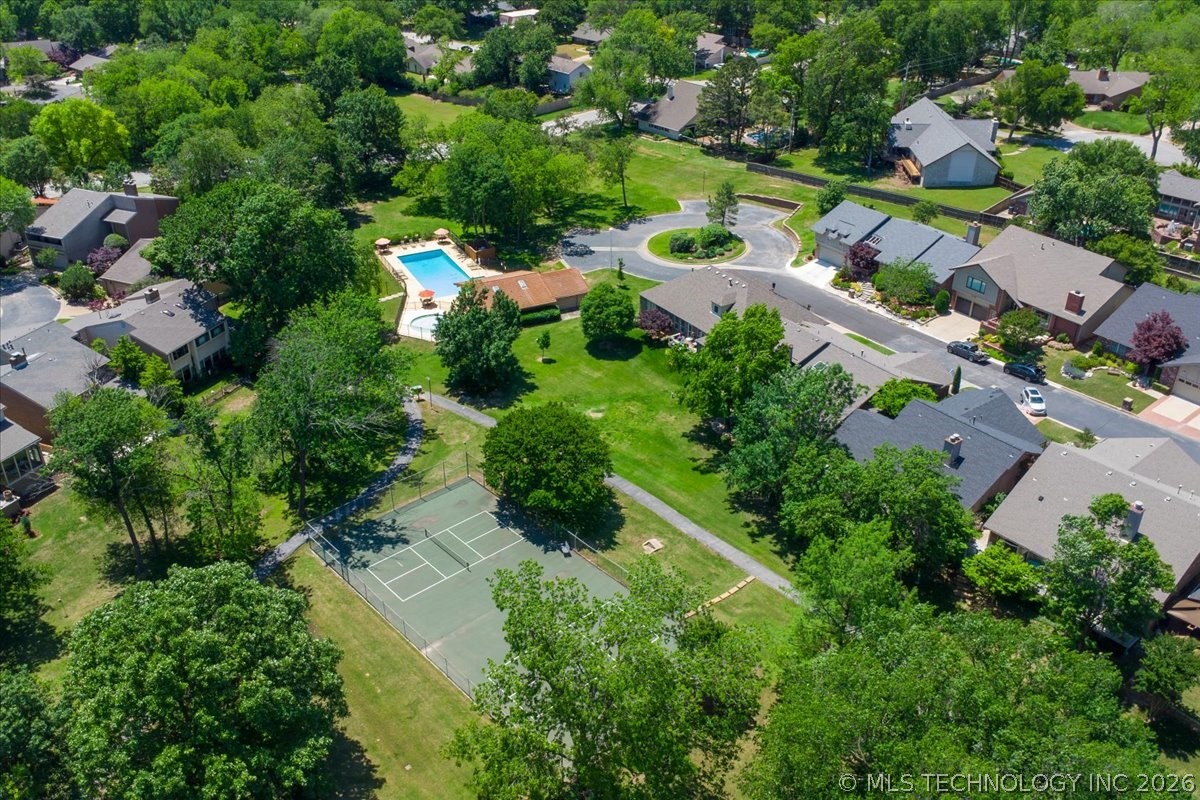 3813 E 64th Place Tulsa OK 74136