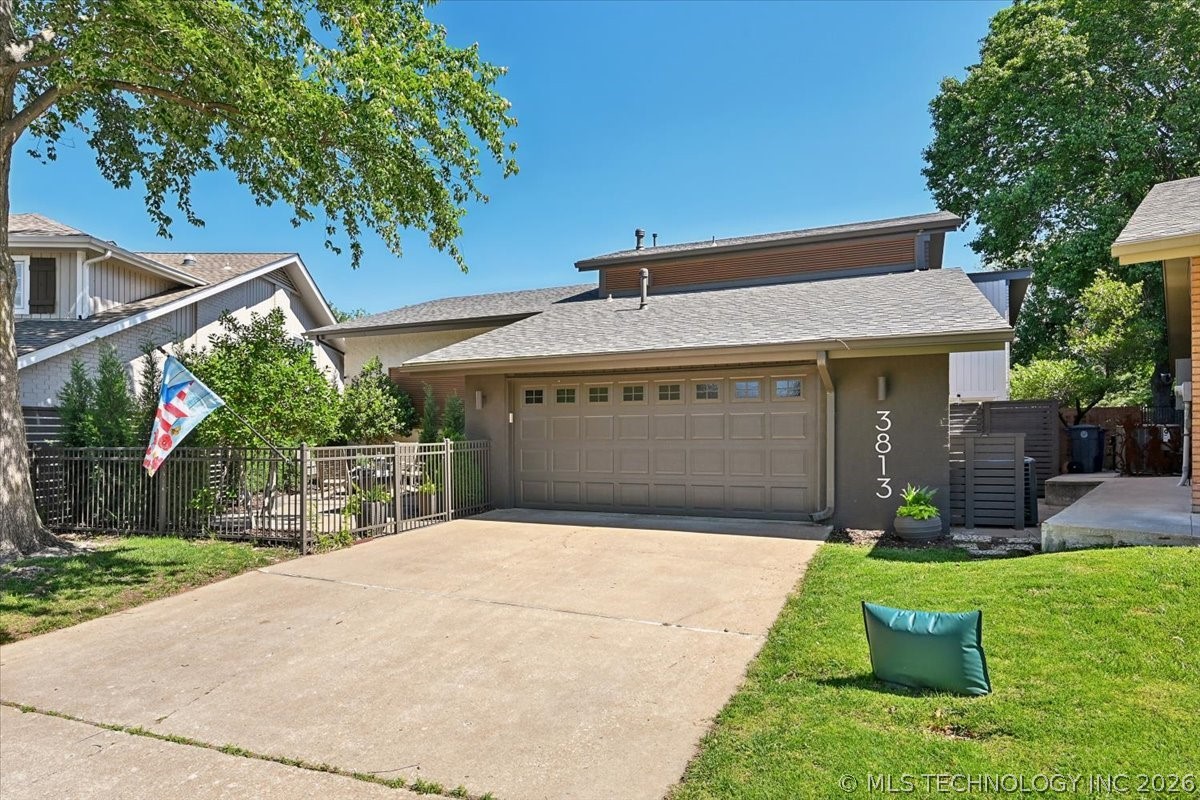 3813 E 64th Place Tulsa OK 74136