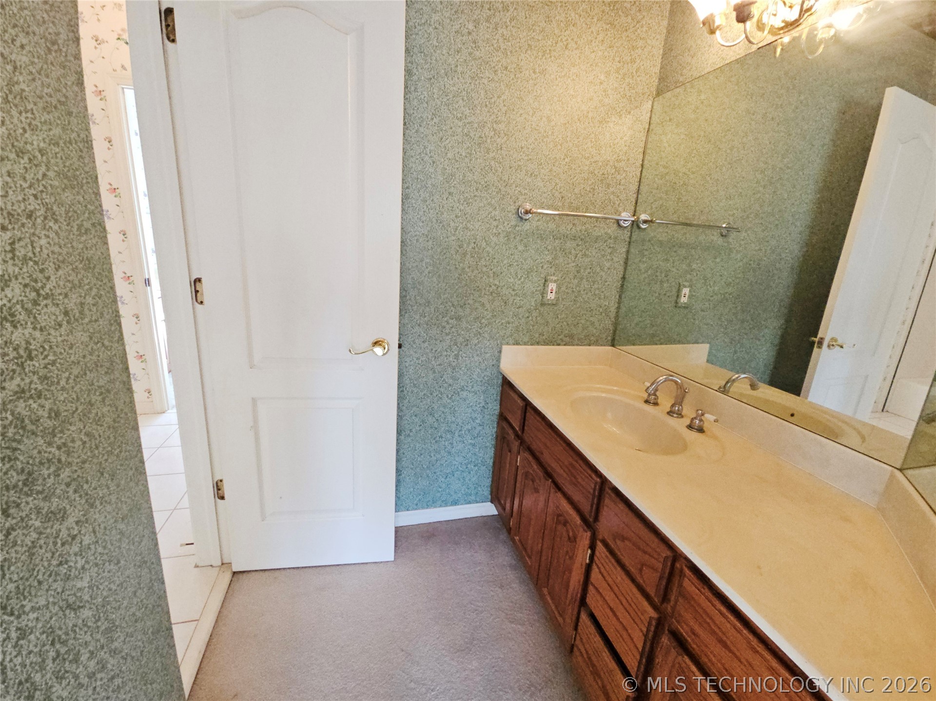 10209 S Knoxville Avenue Tulsa OK 74137
