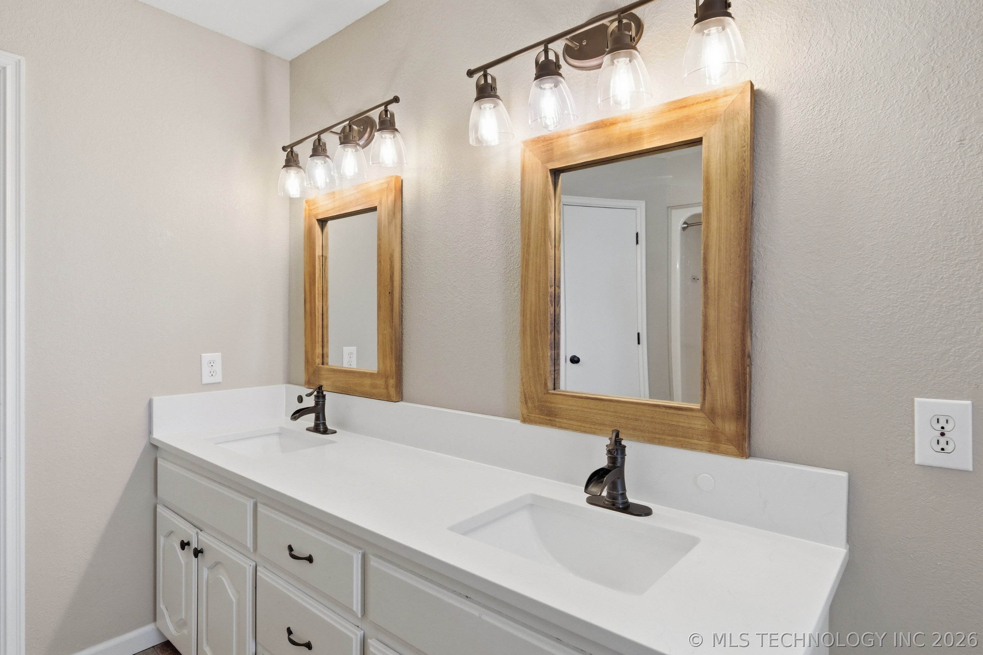 16921 Elm Lane Morris OK 74445