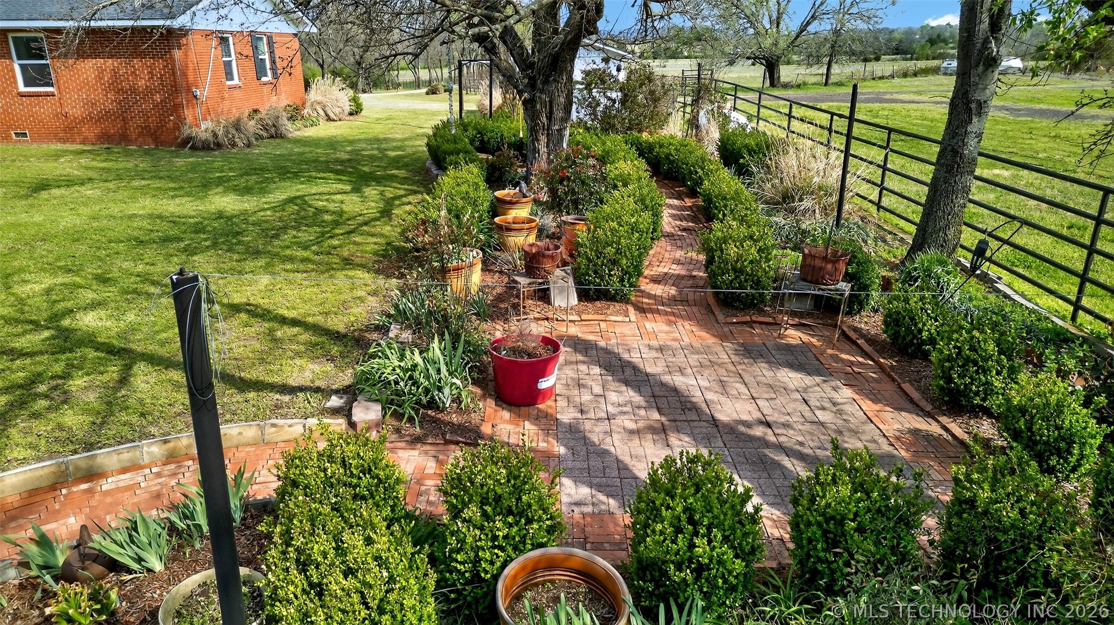 21185 E Highway 9 Keota OK 74941