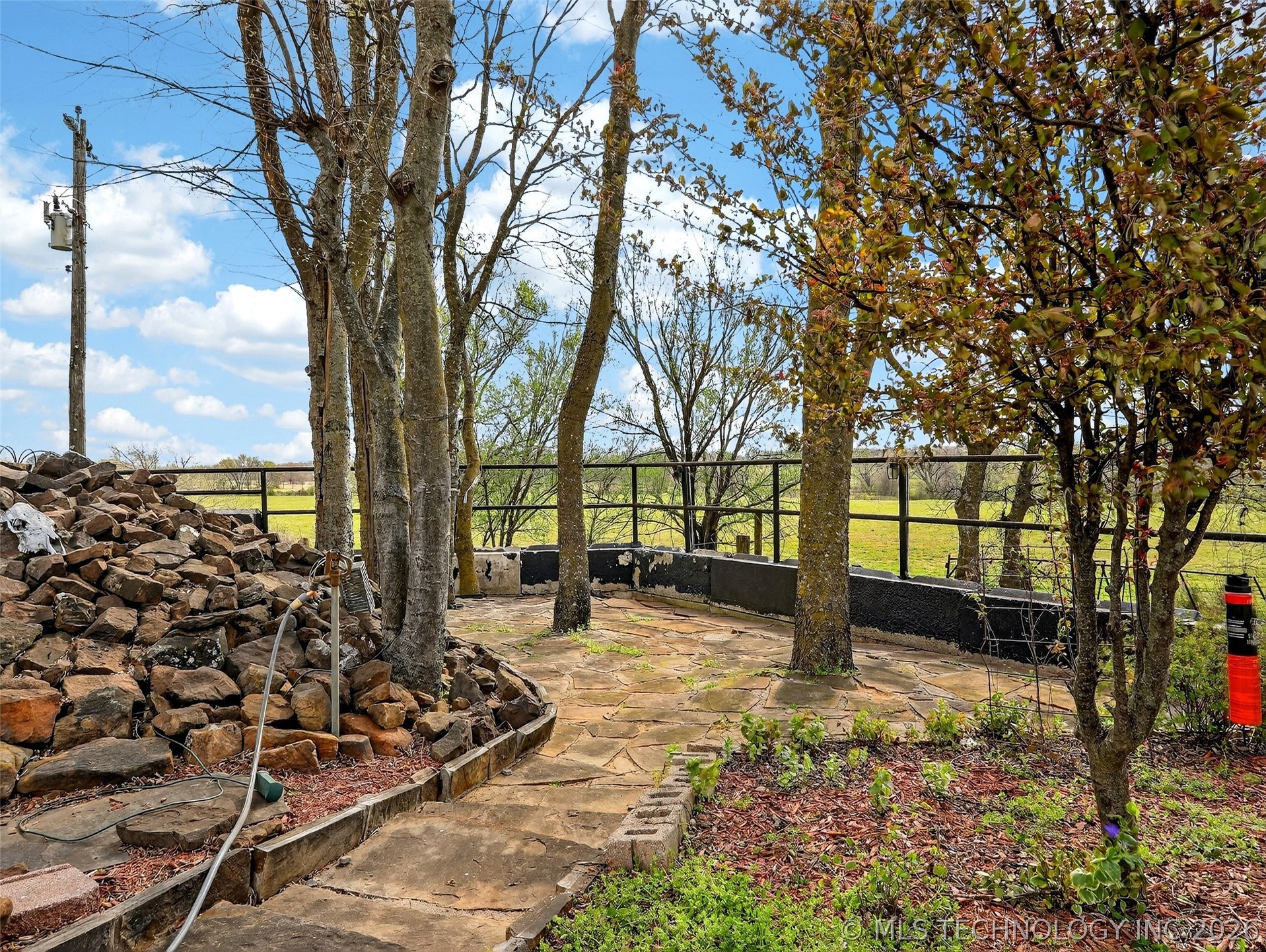 21185 E Highway 9 Keota OK 74941
