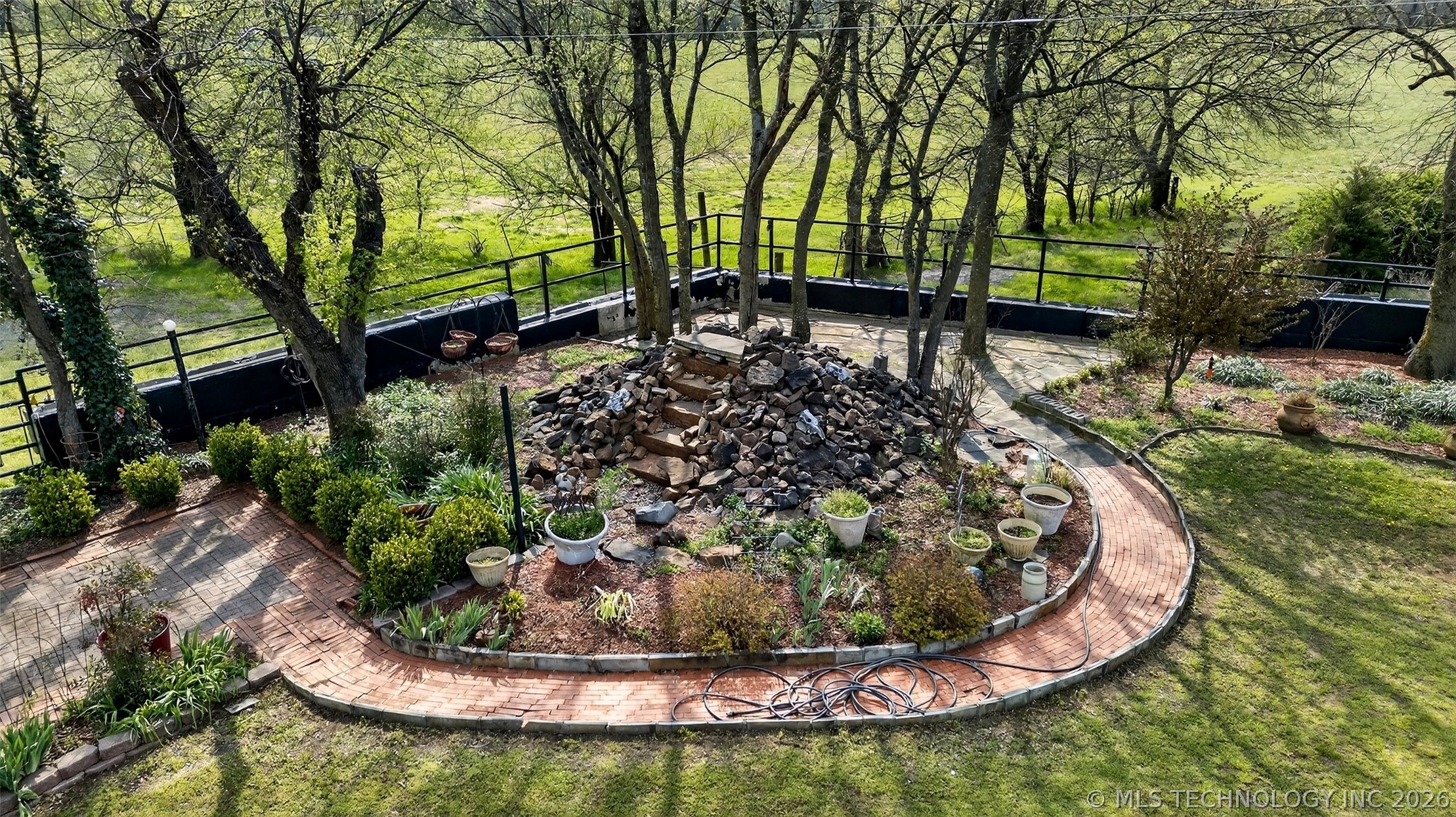 21185 E Highway 9 Keota OK 74941