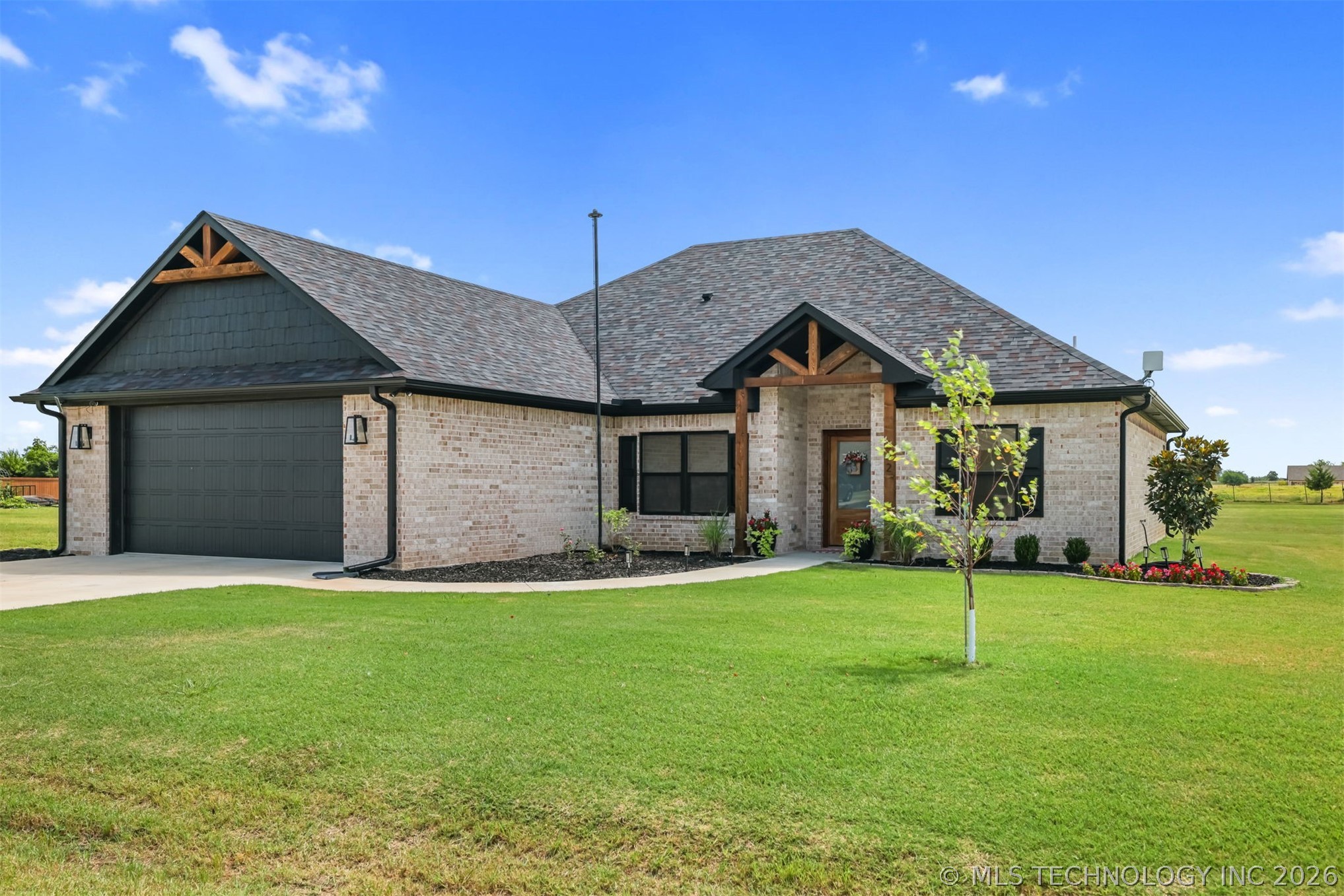302 Peachtree Road Calera OK 74730