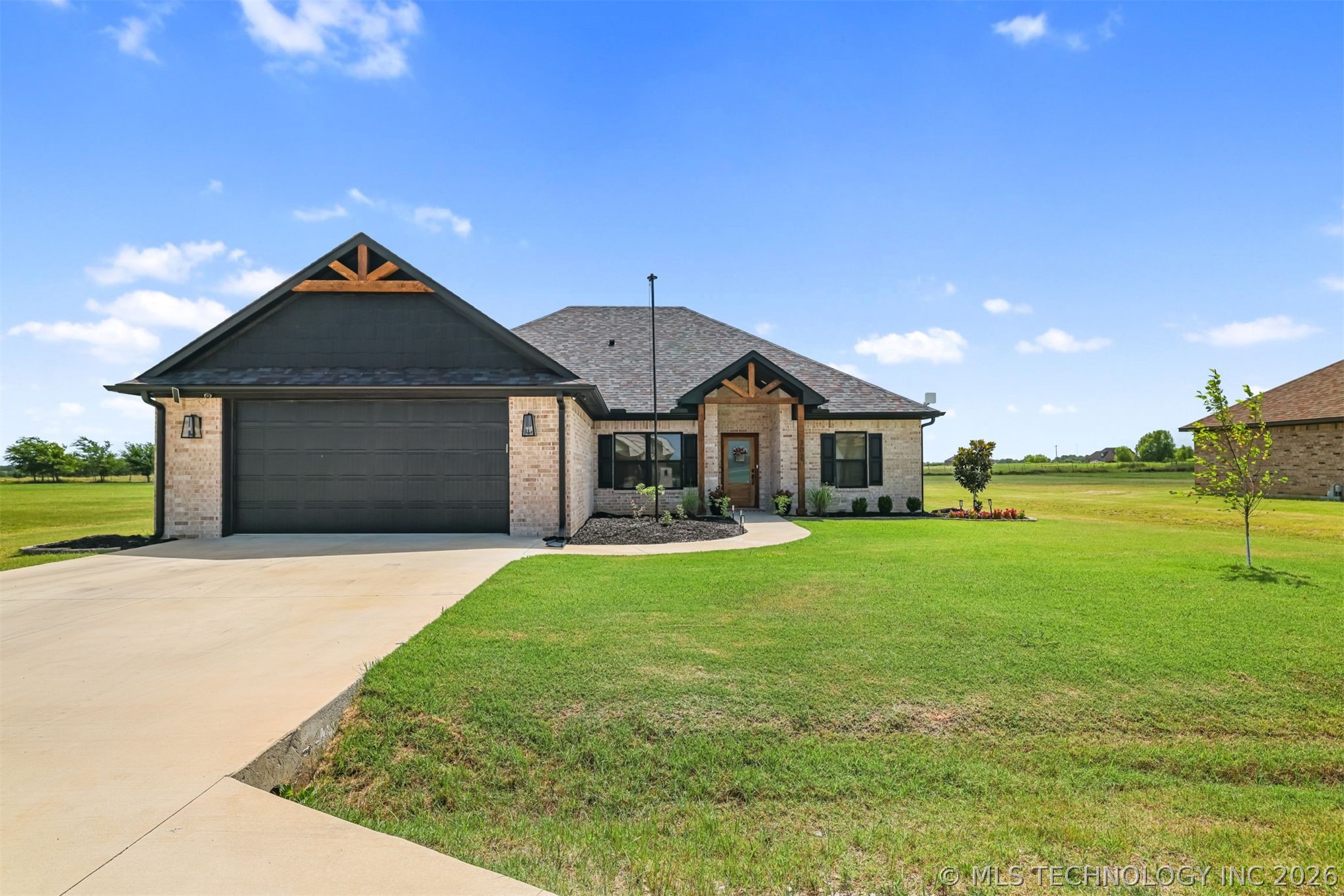302 Peachtree Road Calera OK 74730