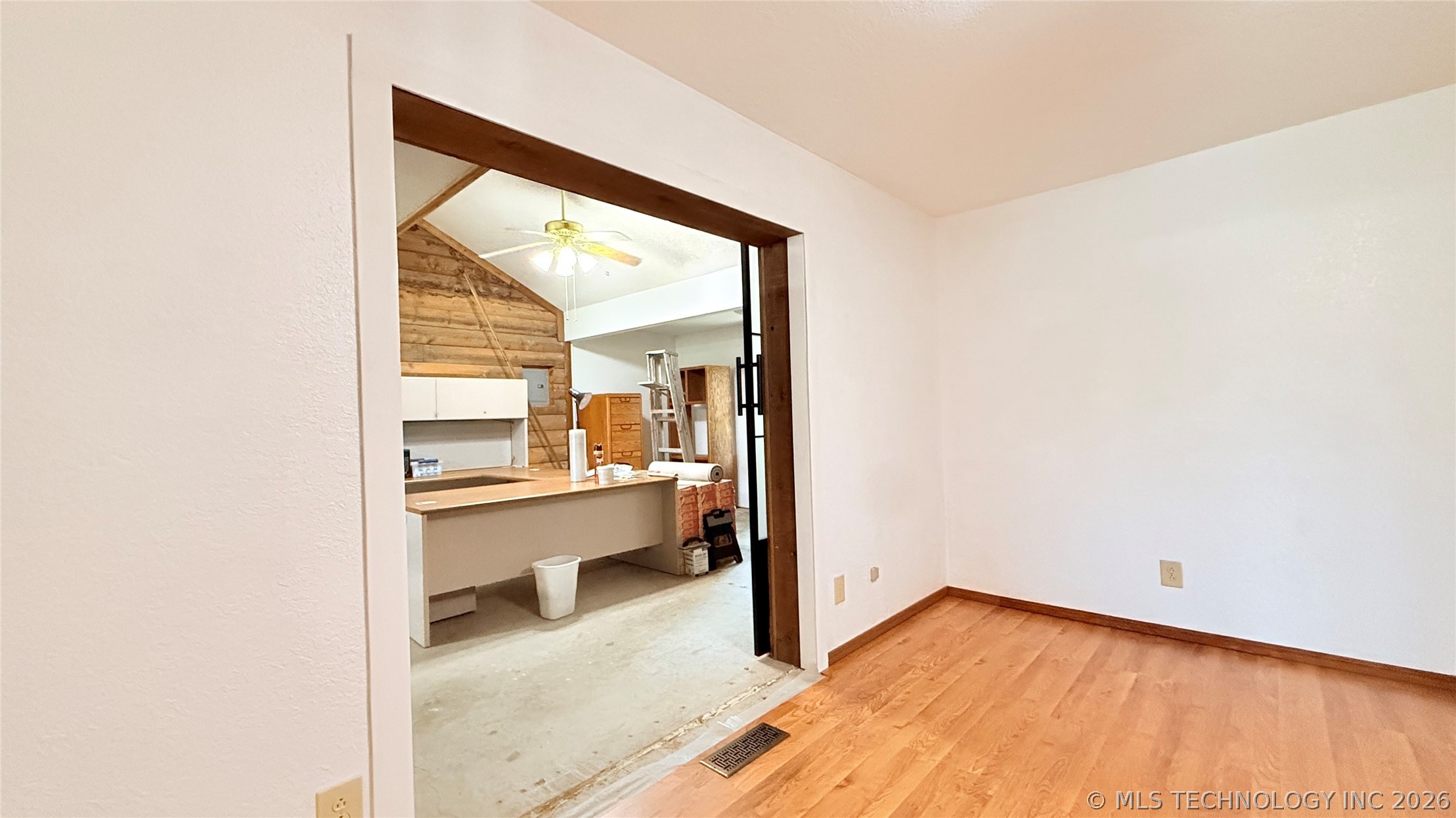 13745 E 223rd Street S Webbers Falls OK 74470