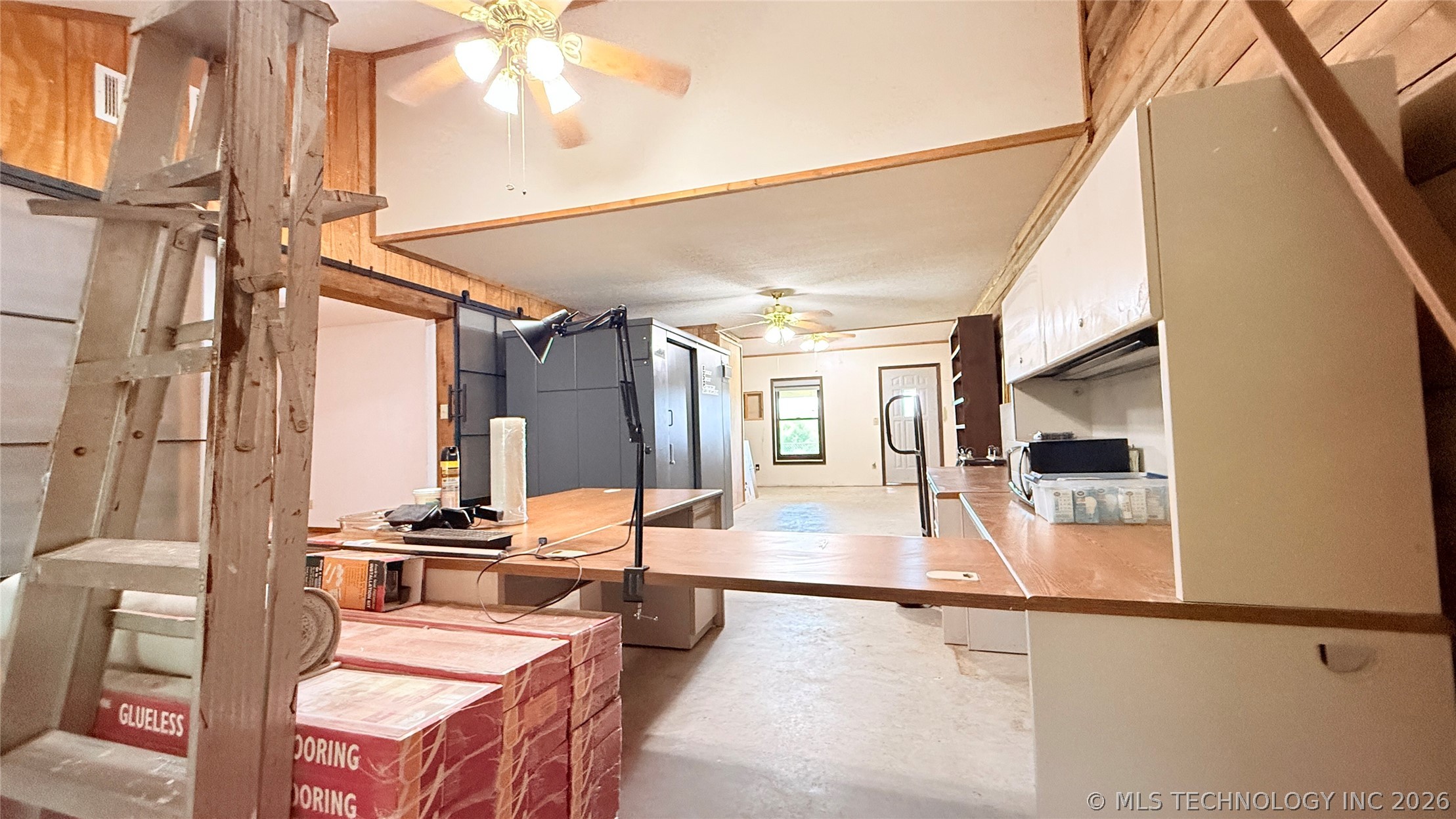 13745 E 223rd Street S Webbers Falls OK 74470