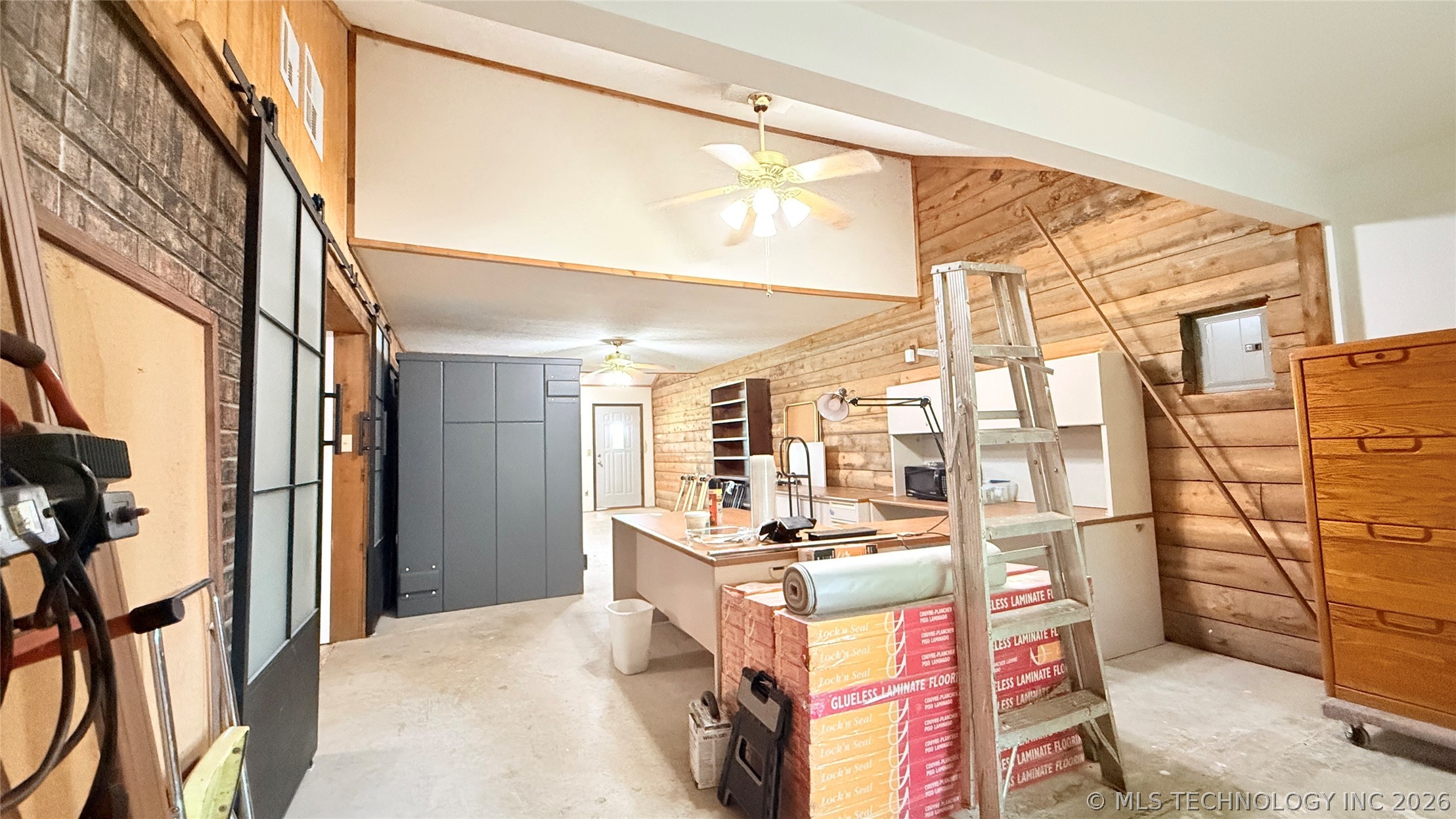 13745 E 223rd Street S Webbers Falls OK 74470