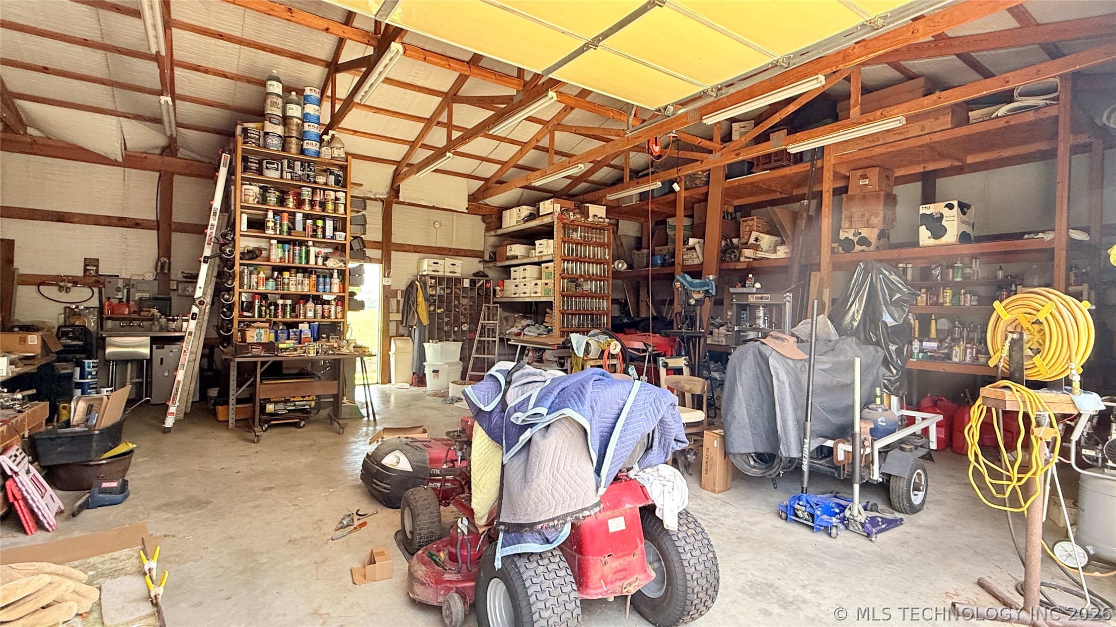 13745 E 223rd Street S Webbers Falls OK 74470