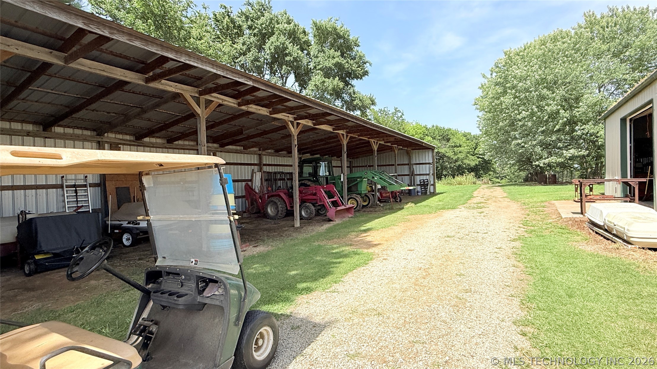13745 E 223rd Street S Webbers Falls OK 74470