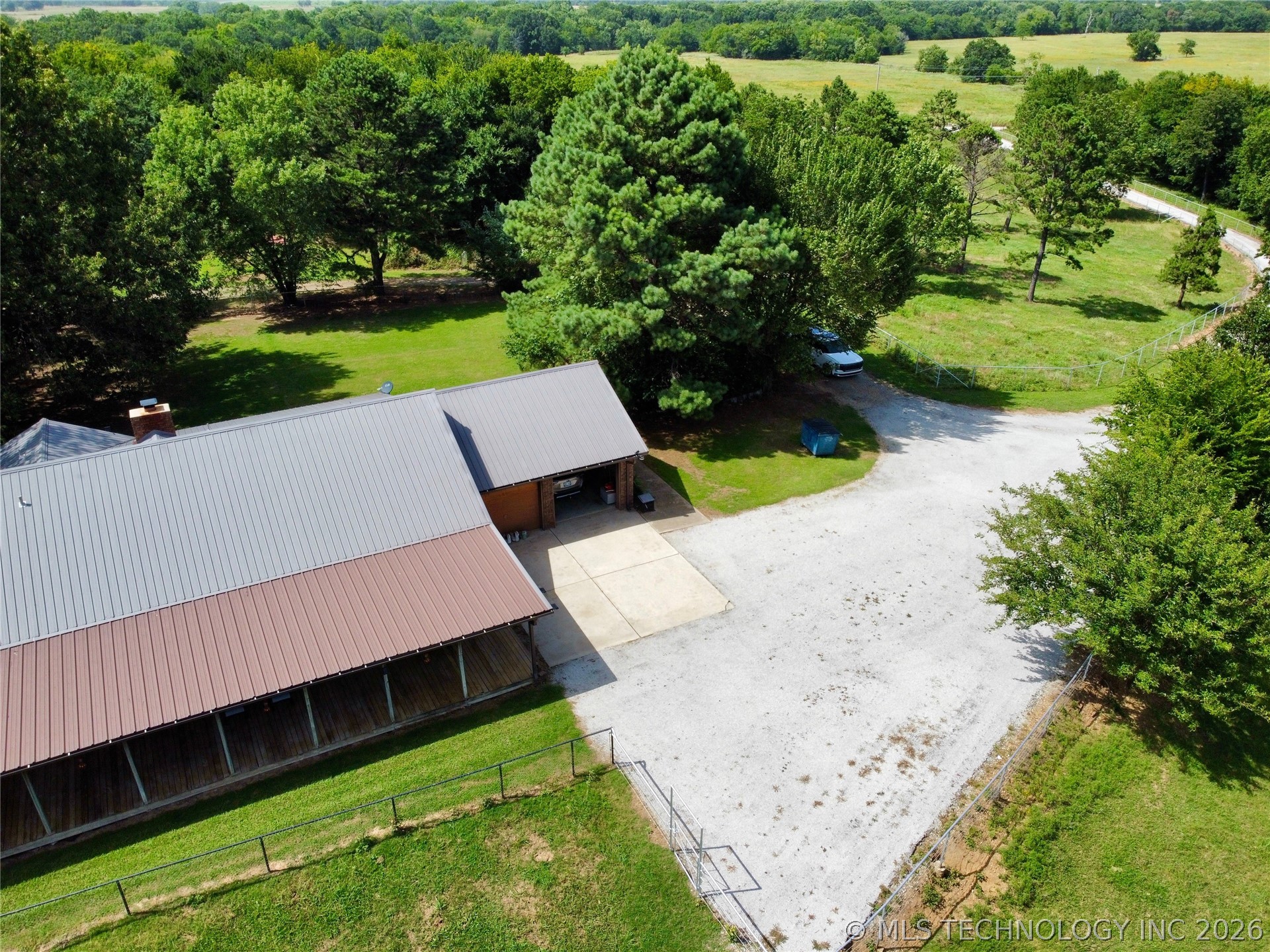 13745 E 223rd Street S Webbers Falls OK 74470