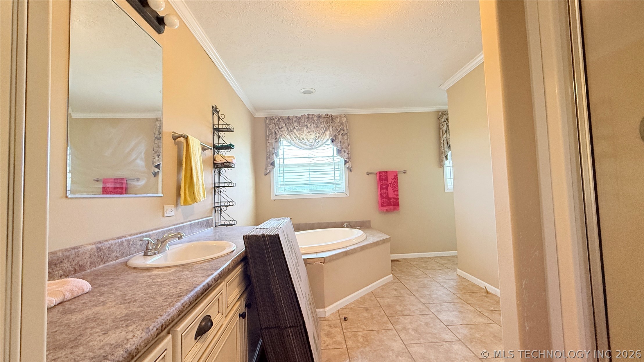 13745 E 223rd Street S Webbers Falls OK 74470