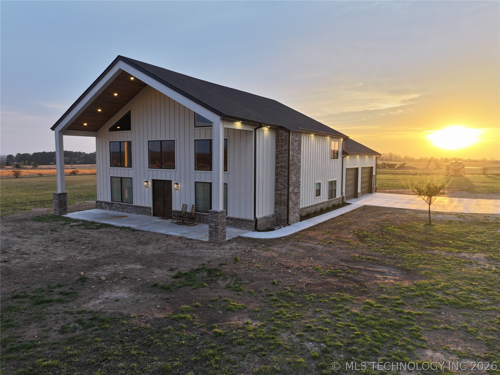 13917 State Highway 82 Tahlequah OK 74464