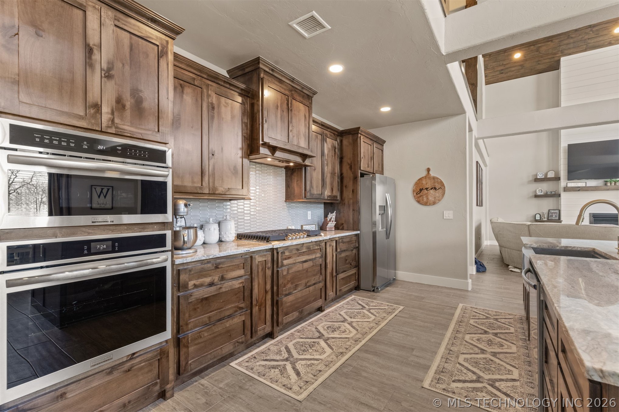 13917 State Highway 82 Tahlequah OK 74464