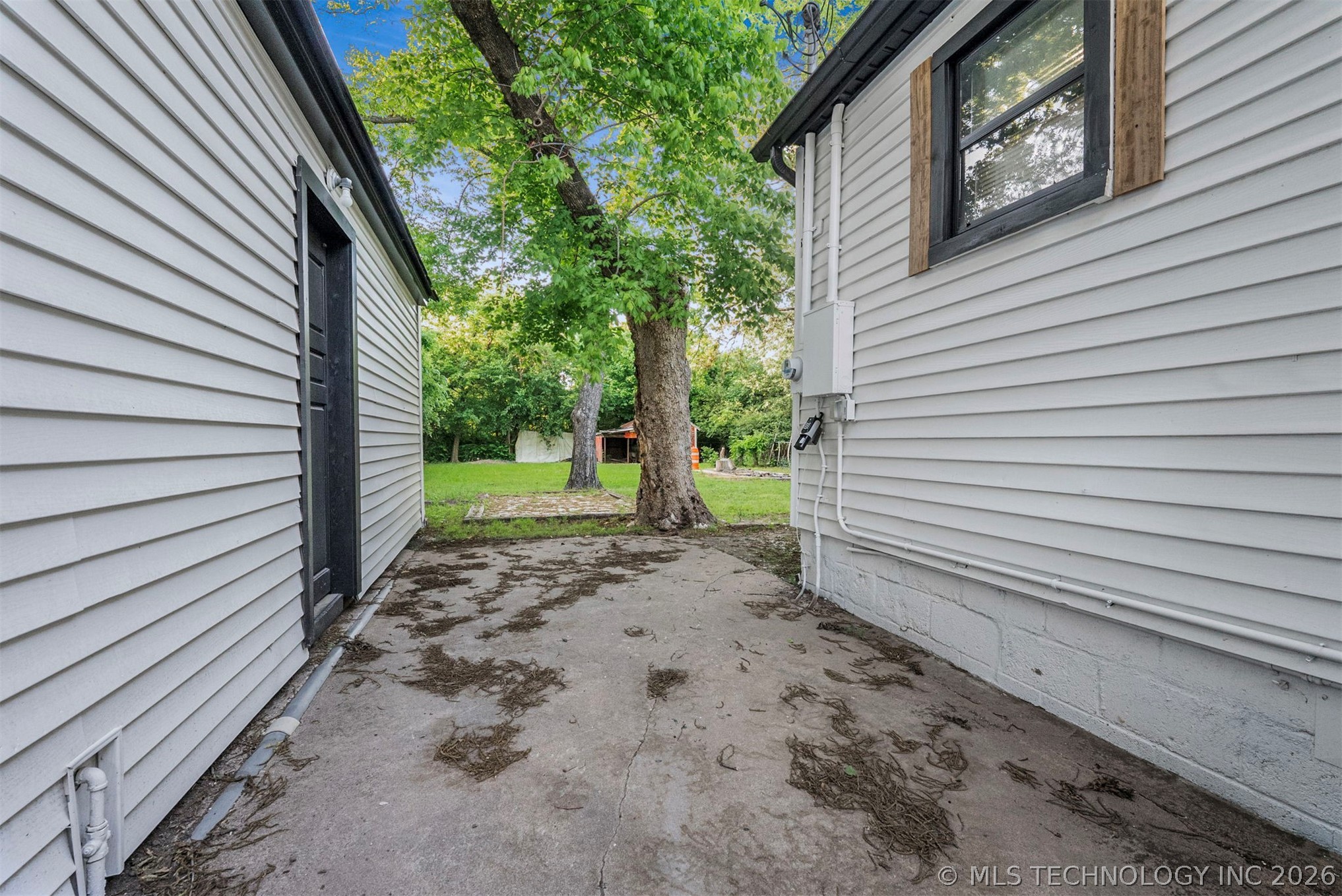 1027 E 56th Street Tulsa OK 74126