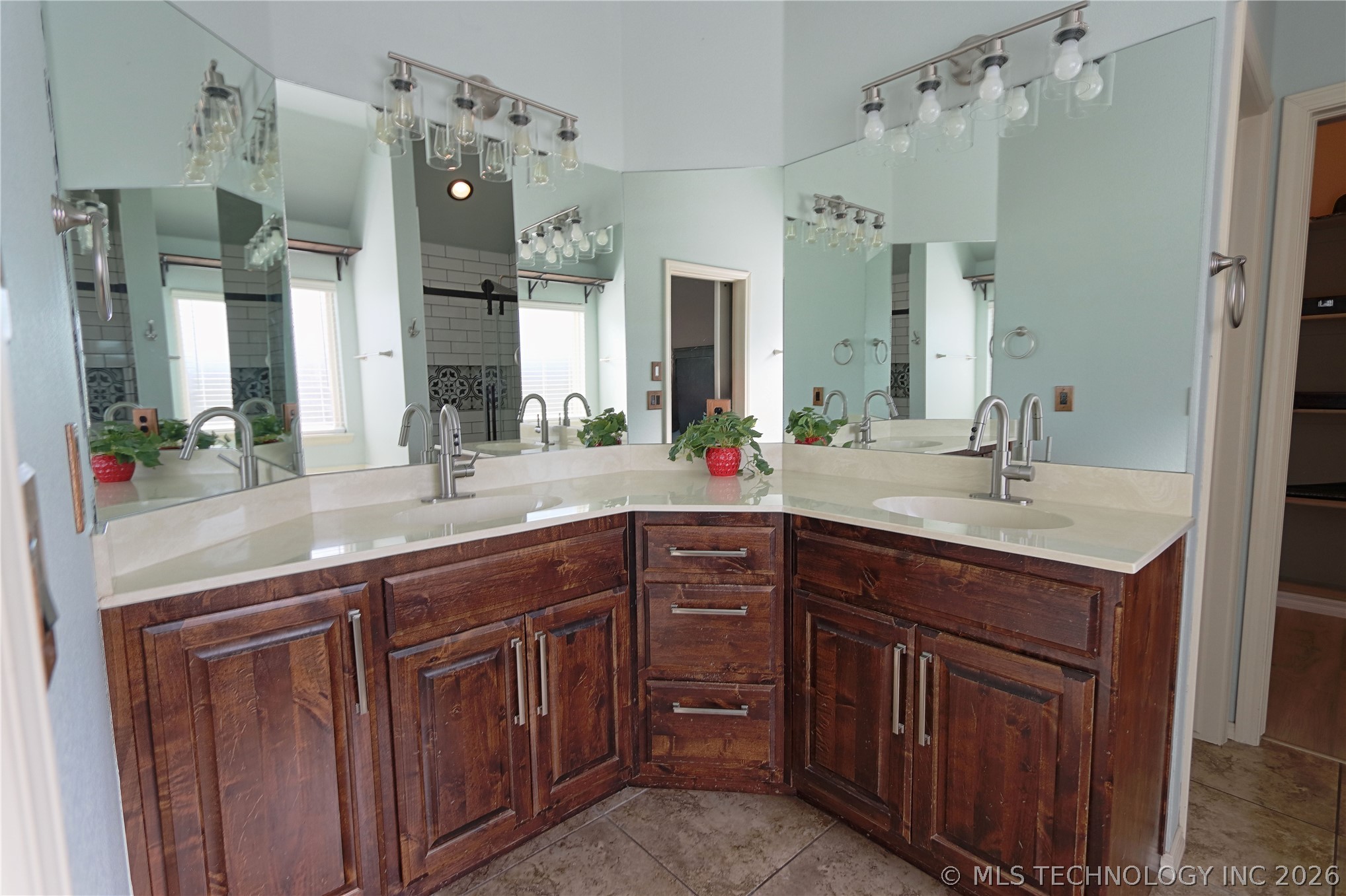 3302 S 208th Eastavenue Broken Arrow OK 74014