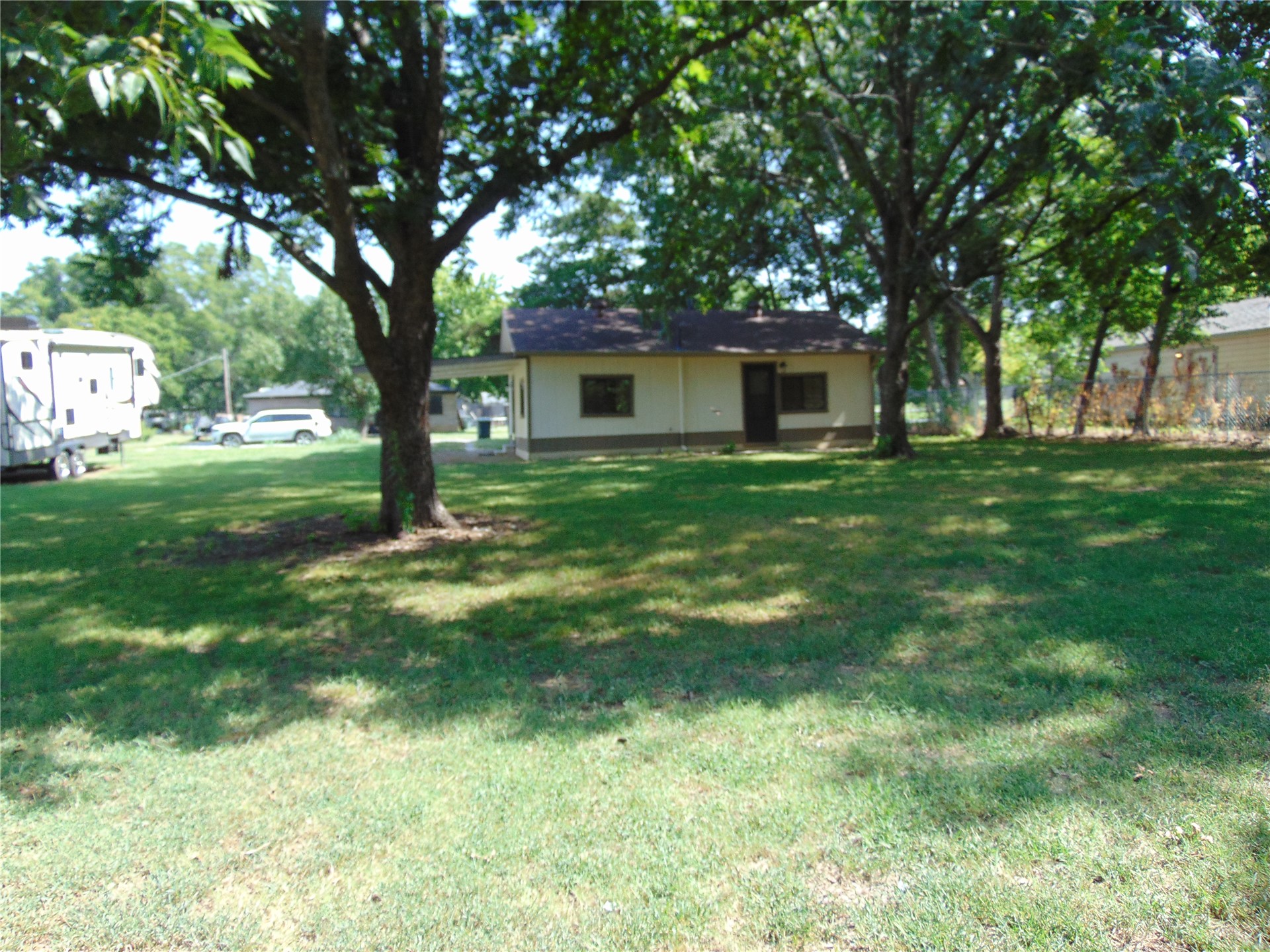 306 Creek Marietta OK 73448