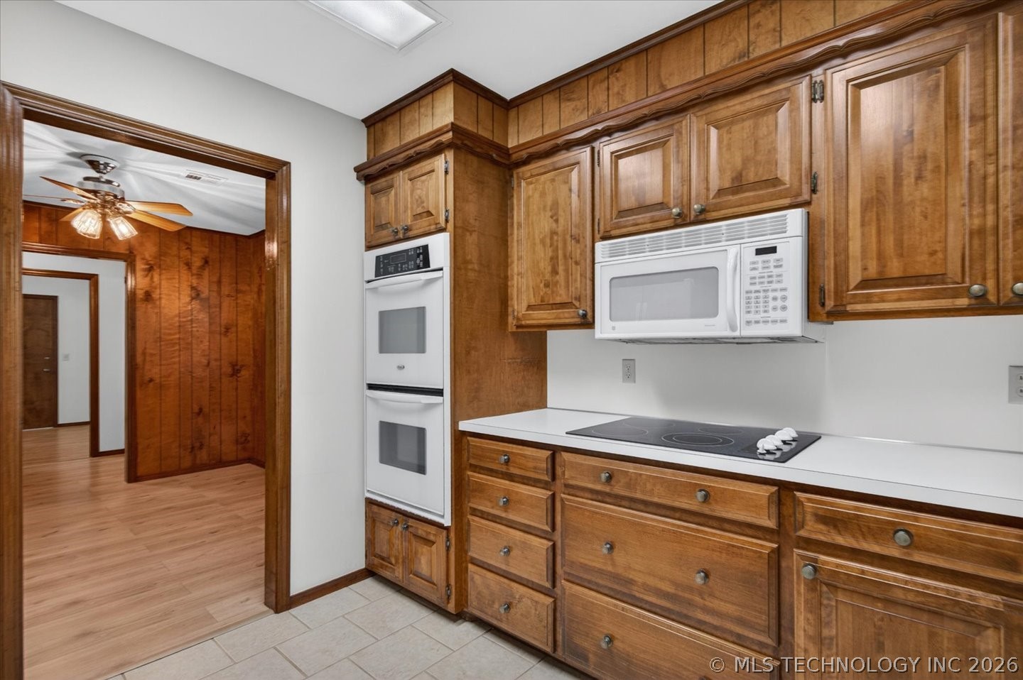 118 Canterbury Court Bartlesville OK 74006