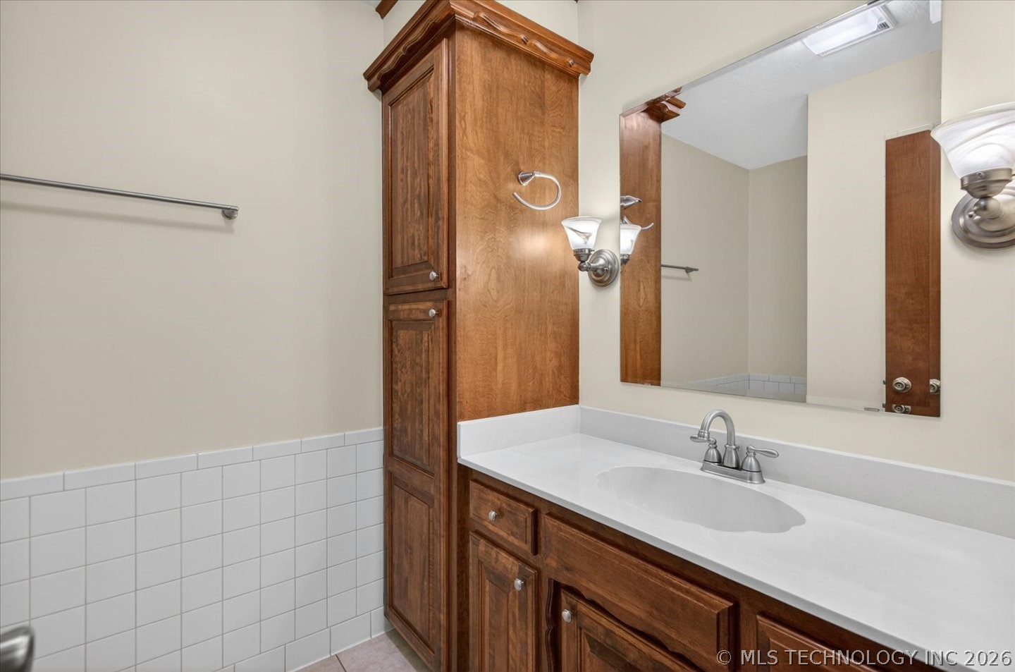 118 Canterbury Court Bartlesville OK 74006