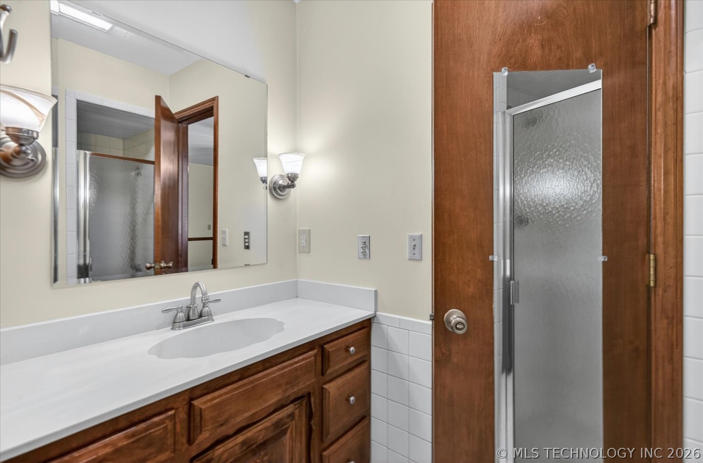 118 Canterbury Court Bartlesville OK 74006