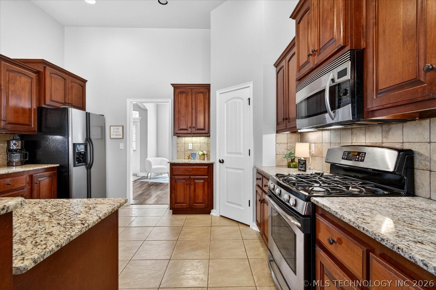 1916 Barnett Place Bartlesville OK 74006