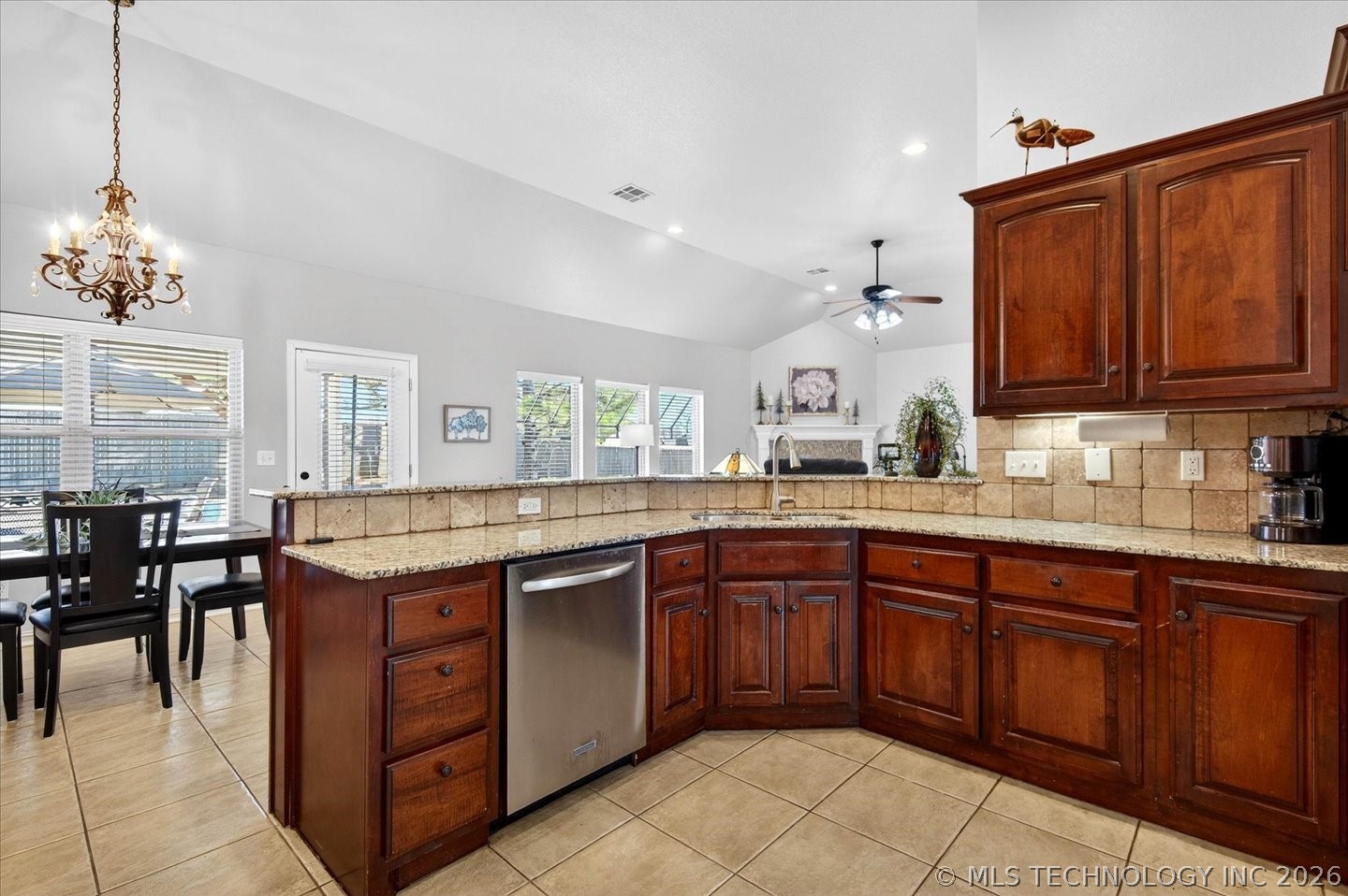 1916 Barnett Place Bartlesville OK 74006