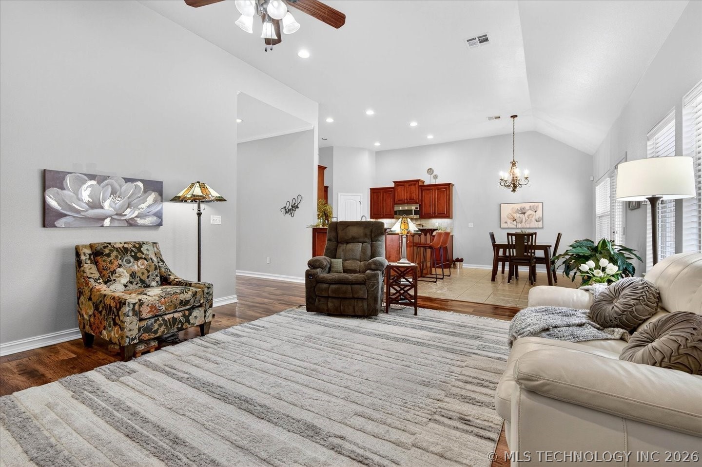 1916 Barnett Place Bartlesville OK 74006