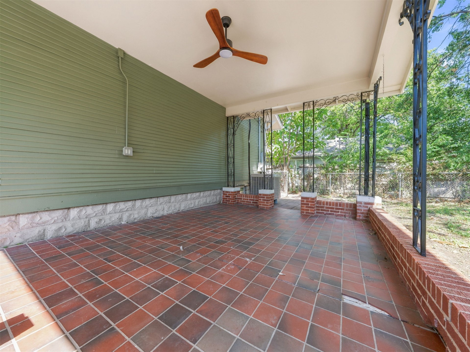 1123 S Newport Avenue Tulsa OK 74120