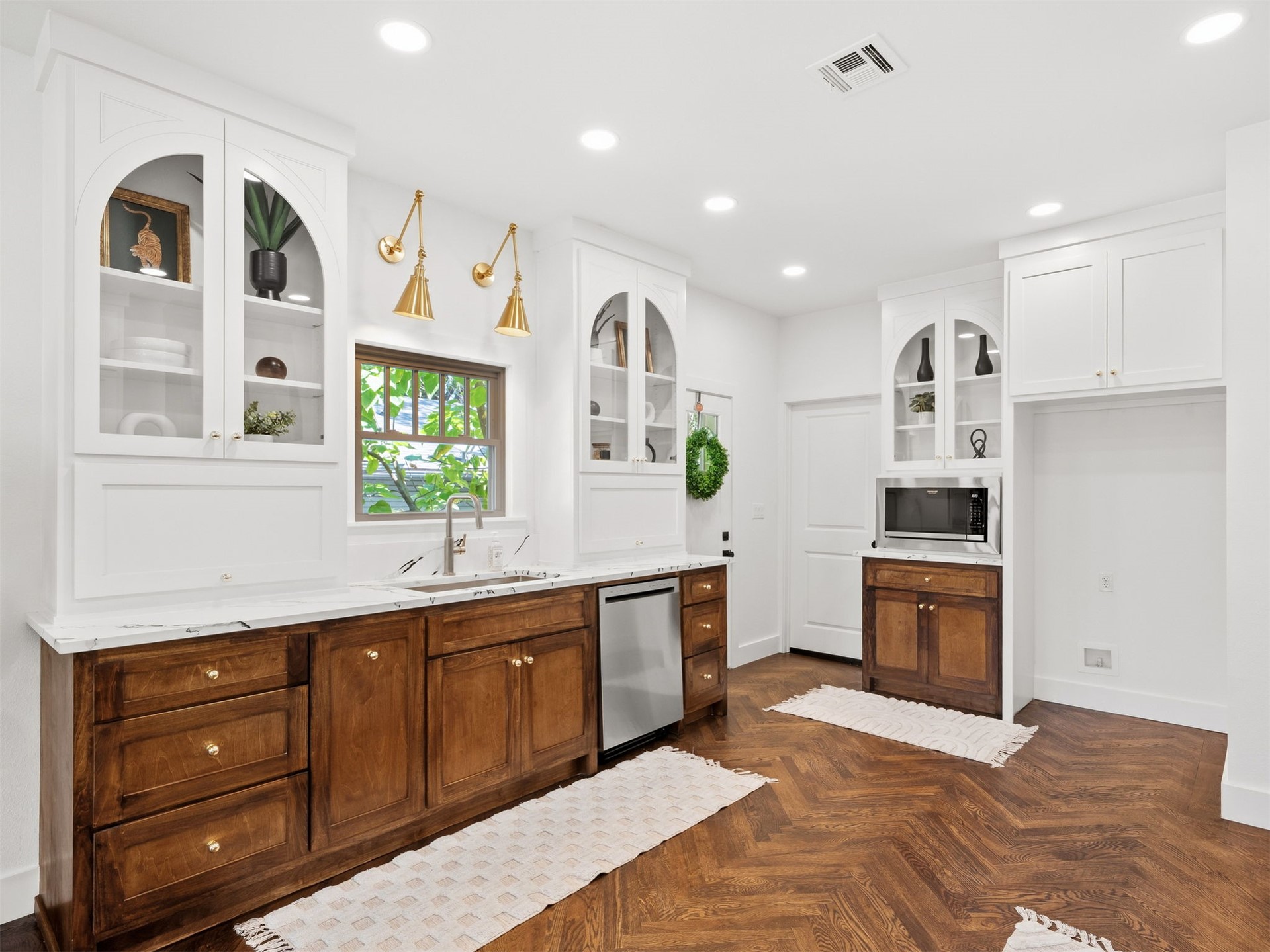 1123 S Newport Avenue Tulsa OK 74120