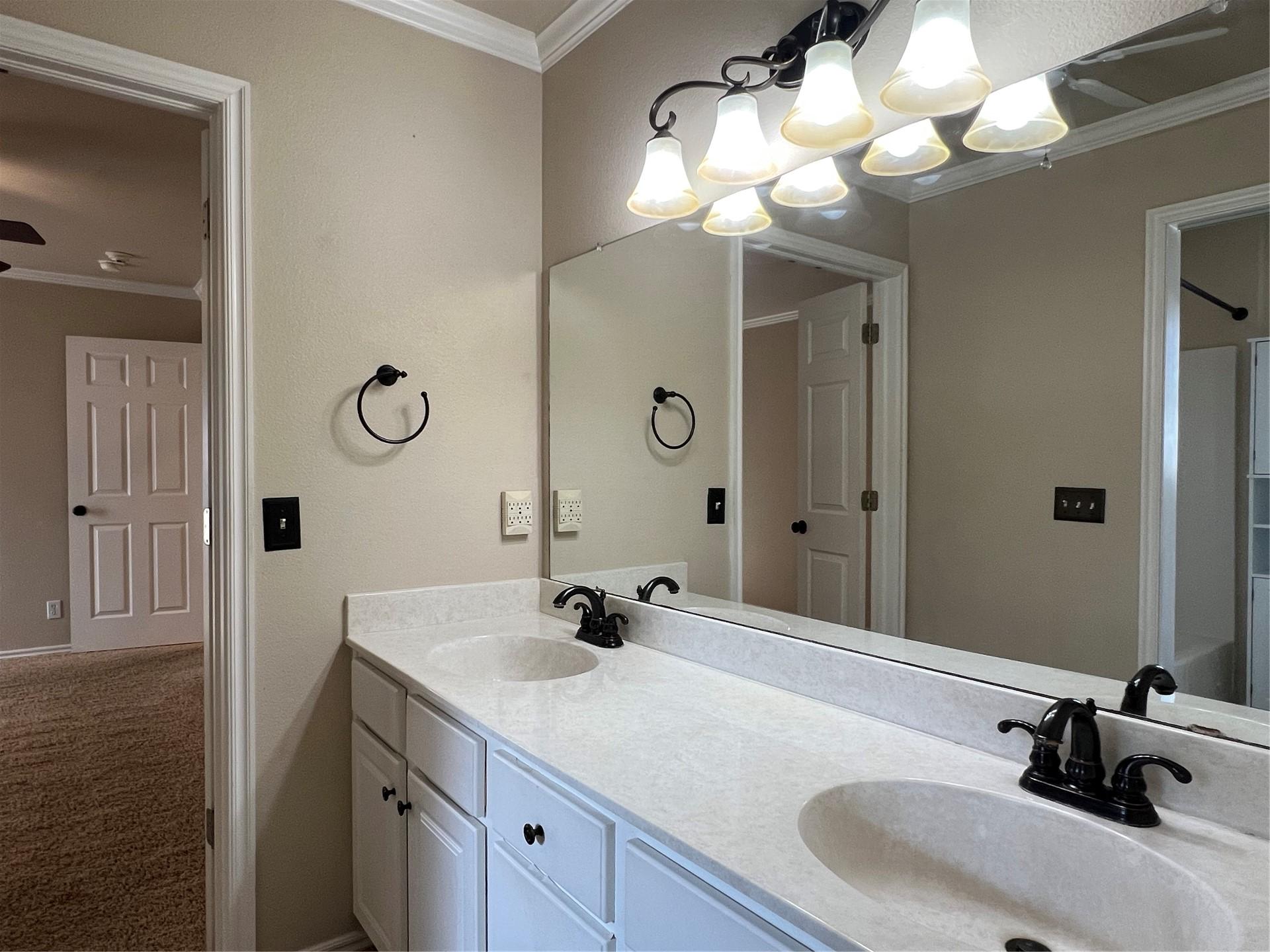 11704 S Gum Avenue Jenks OK 74037