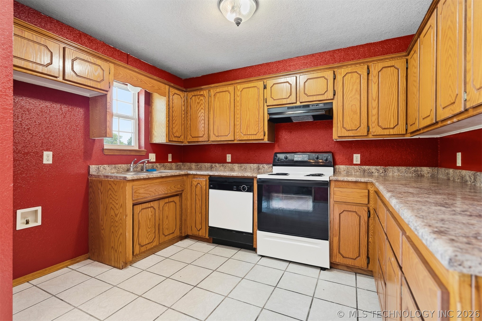 366 Elm Street Lone Grove OK 73443