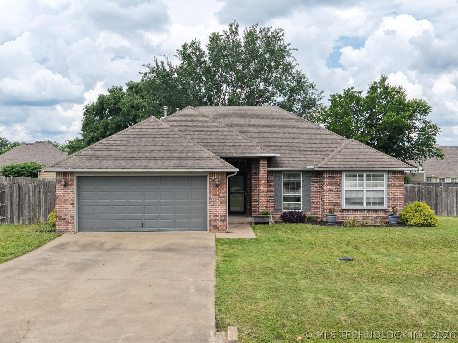 1108 S Mockingbird Lane Skiatook OK 74070