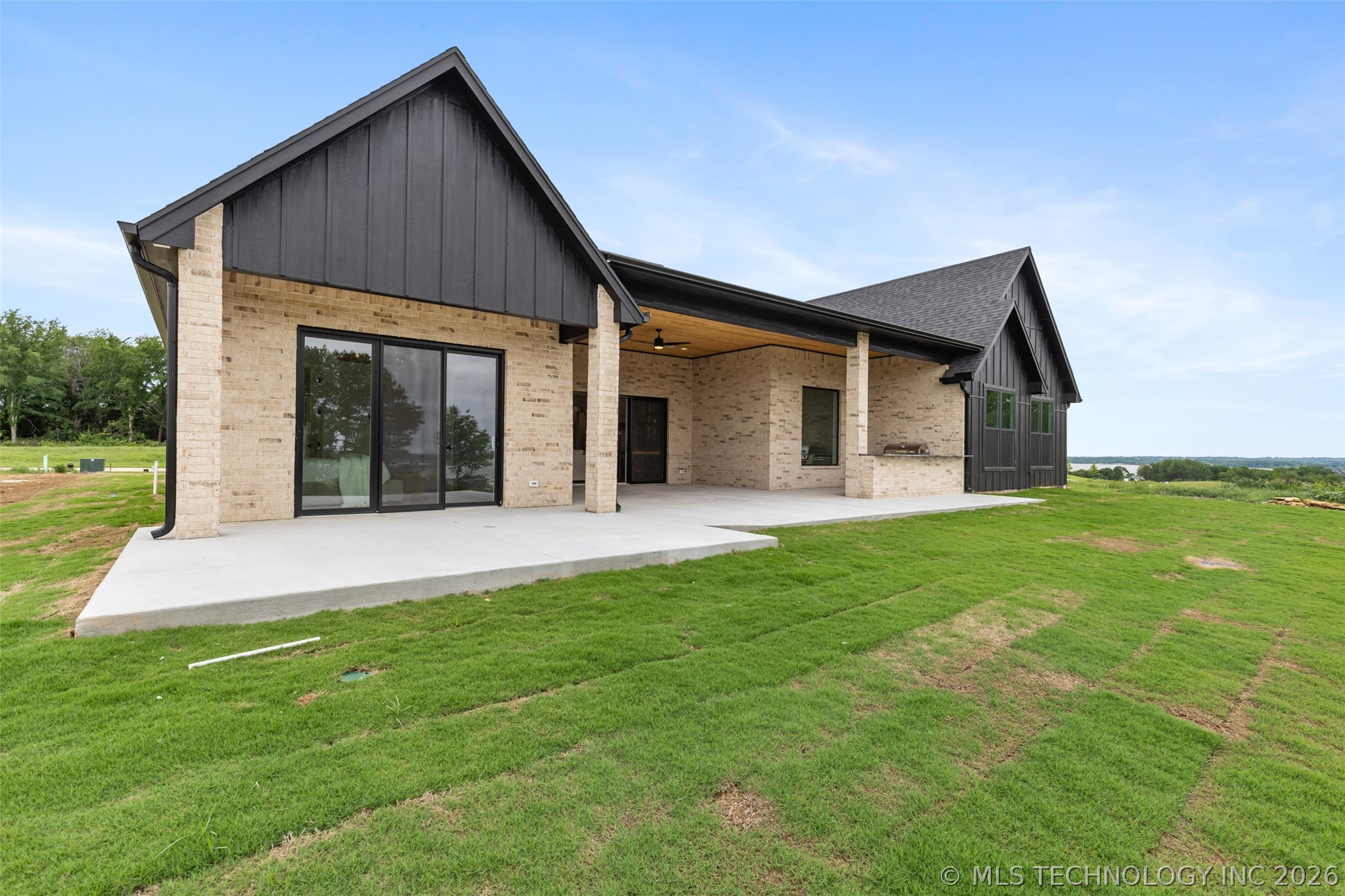 12216 Reflection Pointe Drive Kingston OK 73439