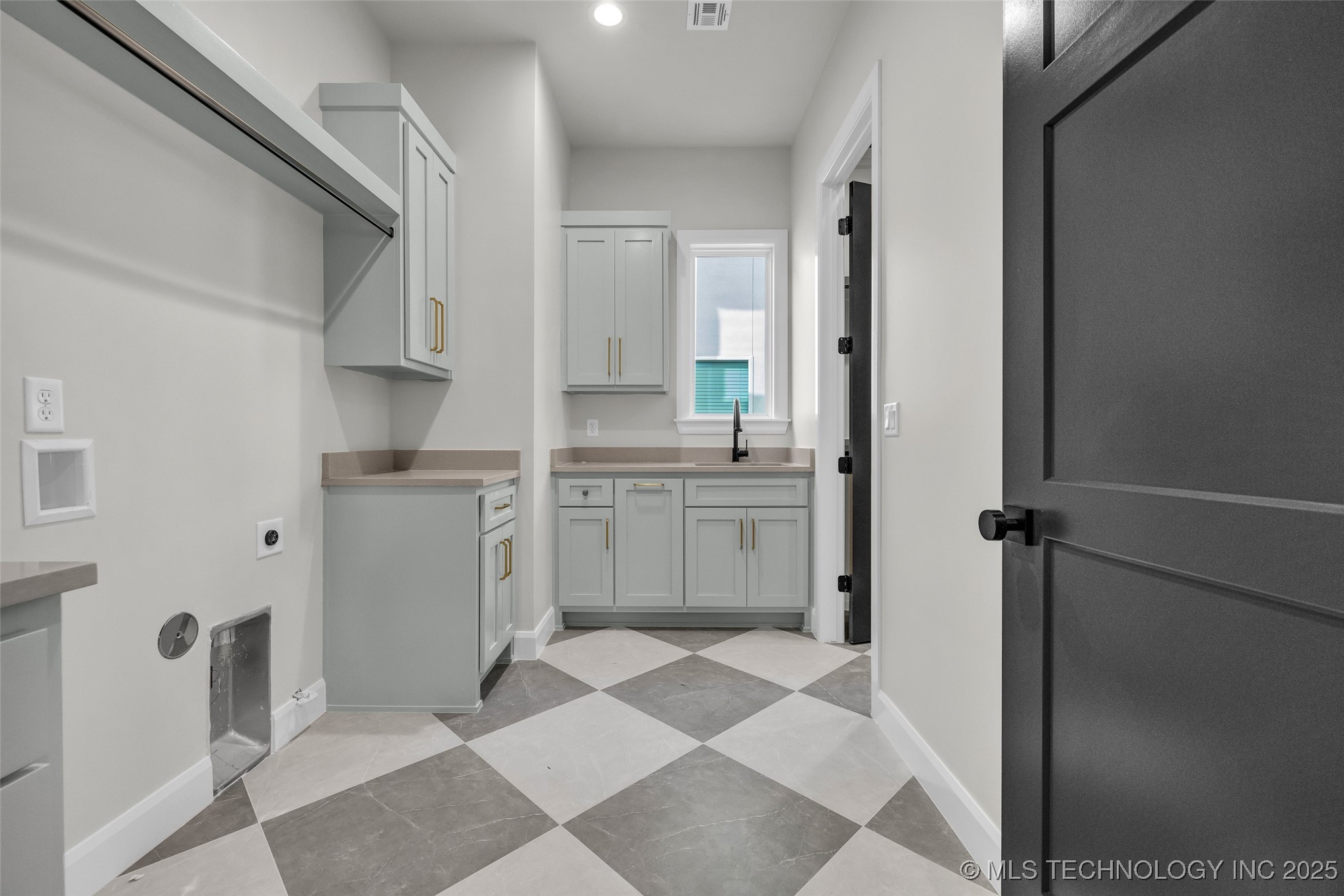 12630 S Granite Avenue Bixby OK 74008