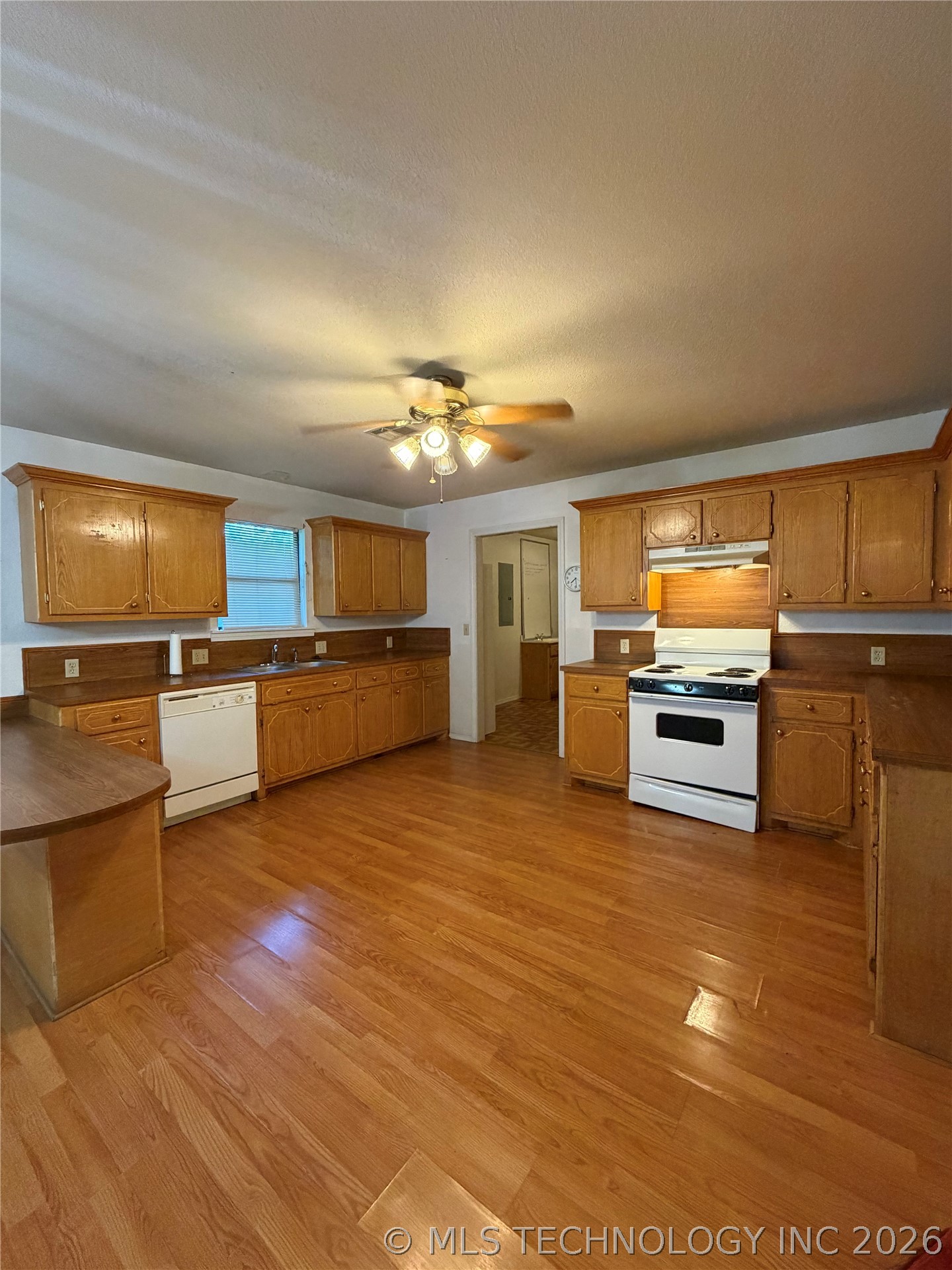 215 NE 7th Street Checotah OK 74426