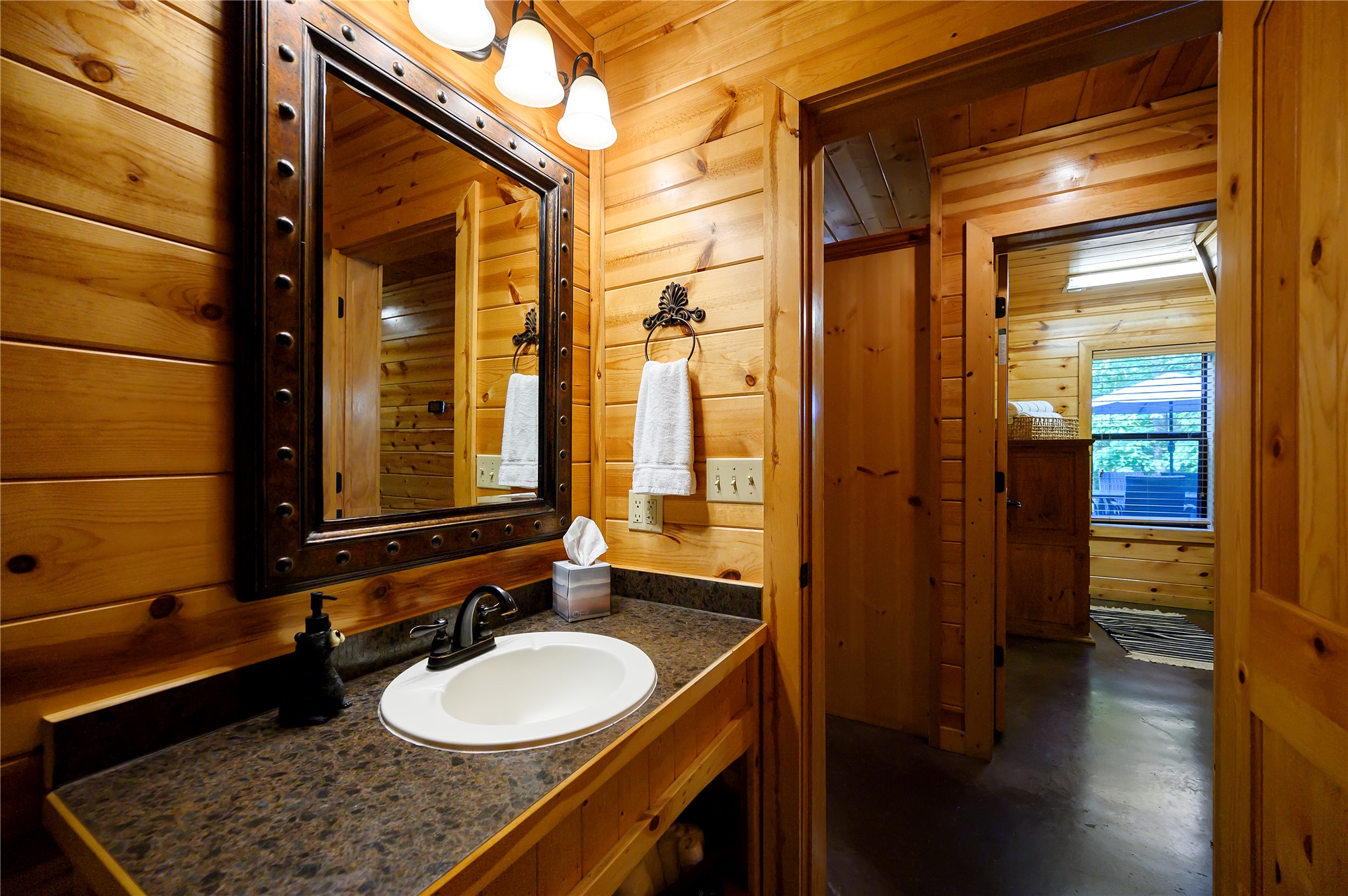 57 W High Peak Trail Broken Bow OK 74728